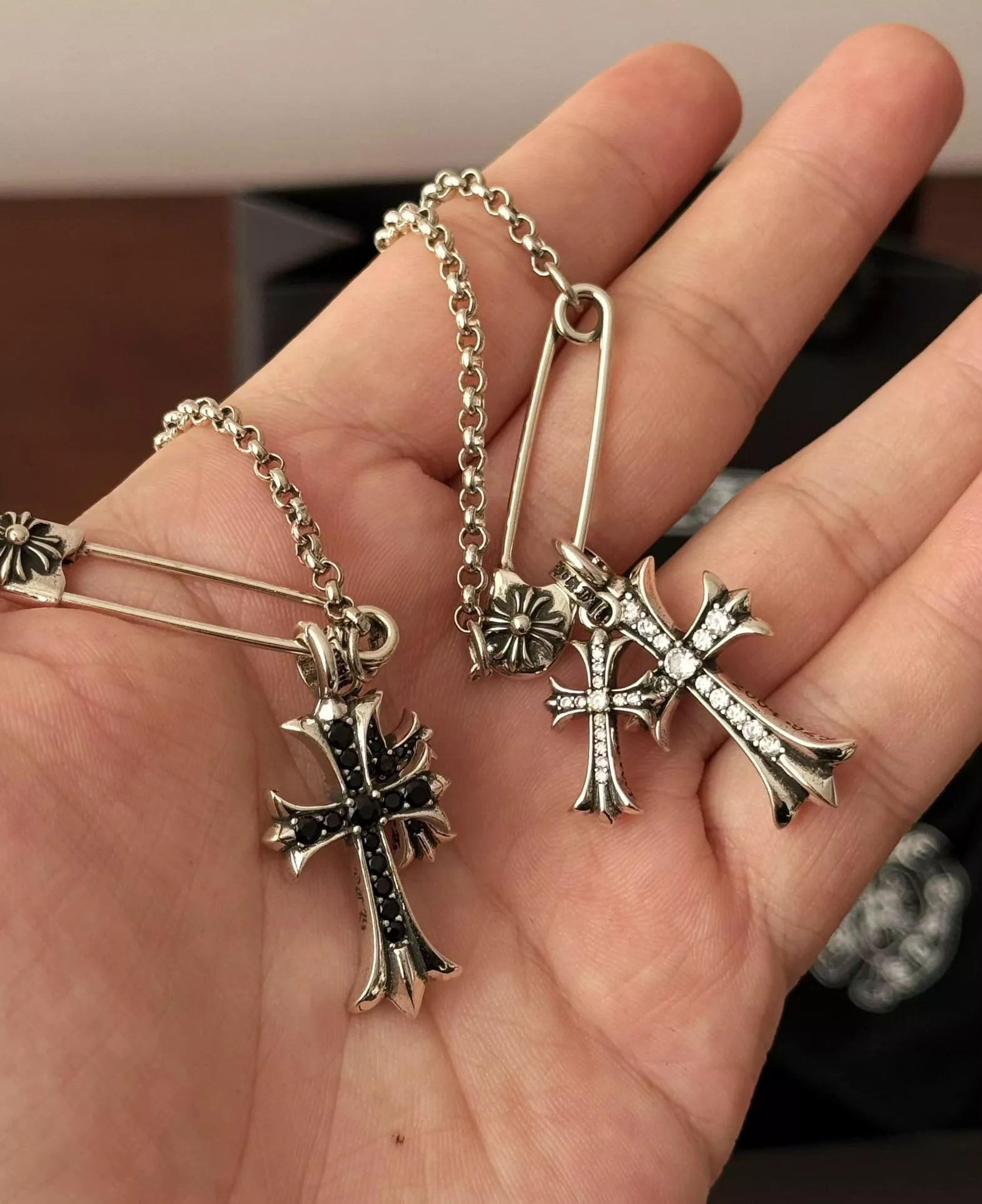 Chrome Hearts 別針雙十字架項鍊｜925銀 × 黑鑽/白鑽 ✨58cm鏈長
