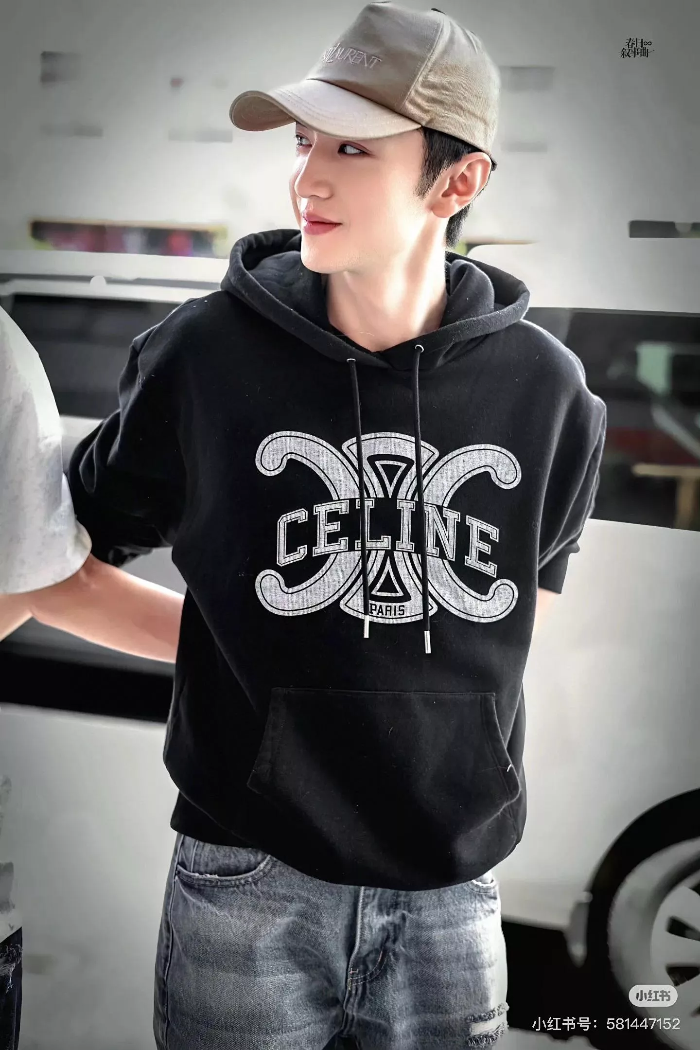 CELINE 黑色厚磅刺繡帽T｜S/M/L/XL