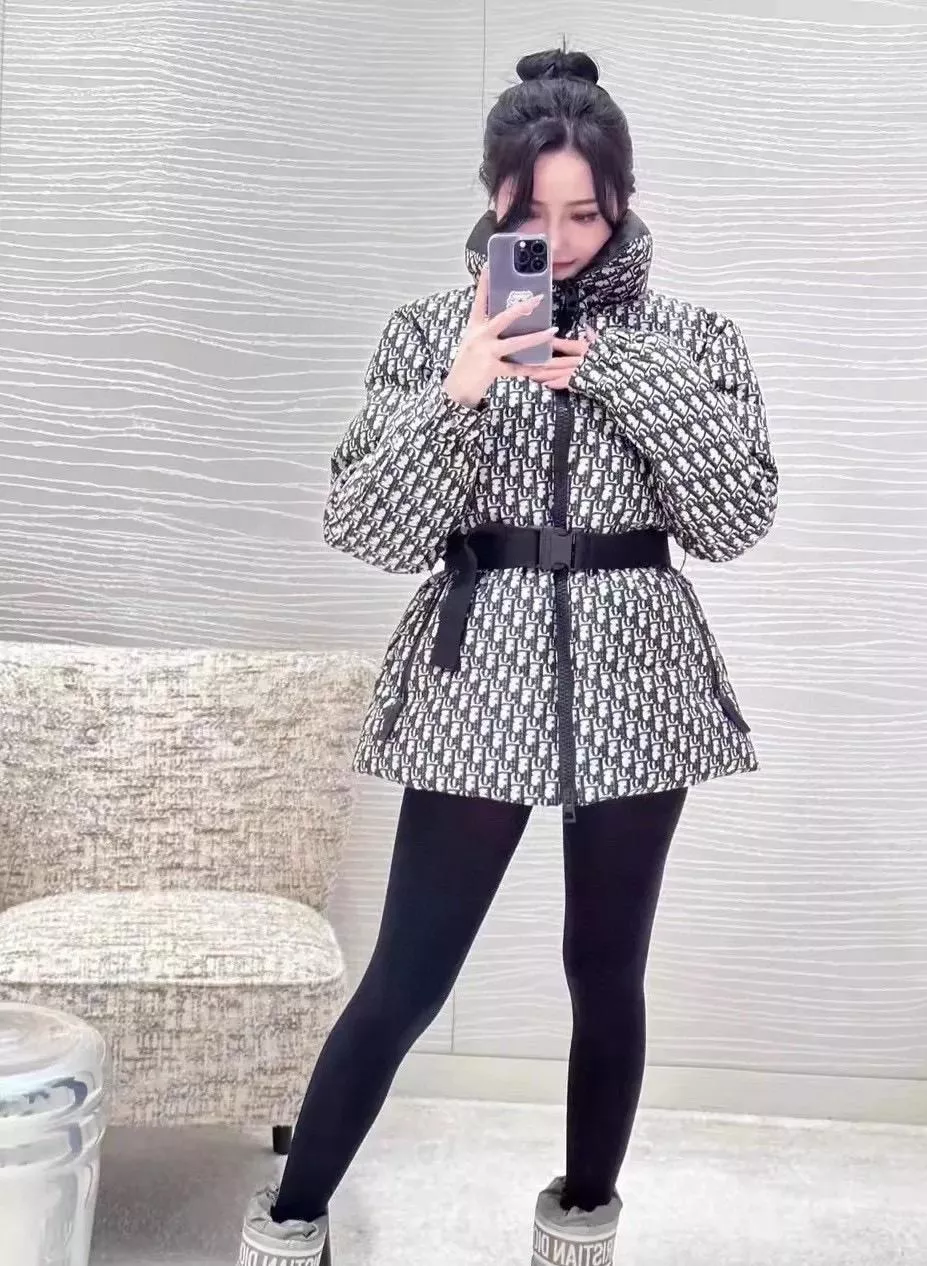DIOR Alps限定高訂羽絨腰帶外套（黑／灰白）36／38／40