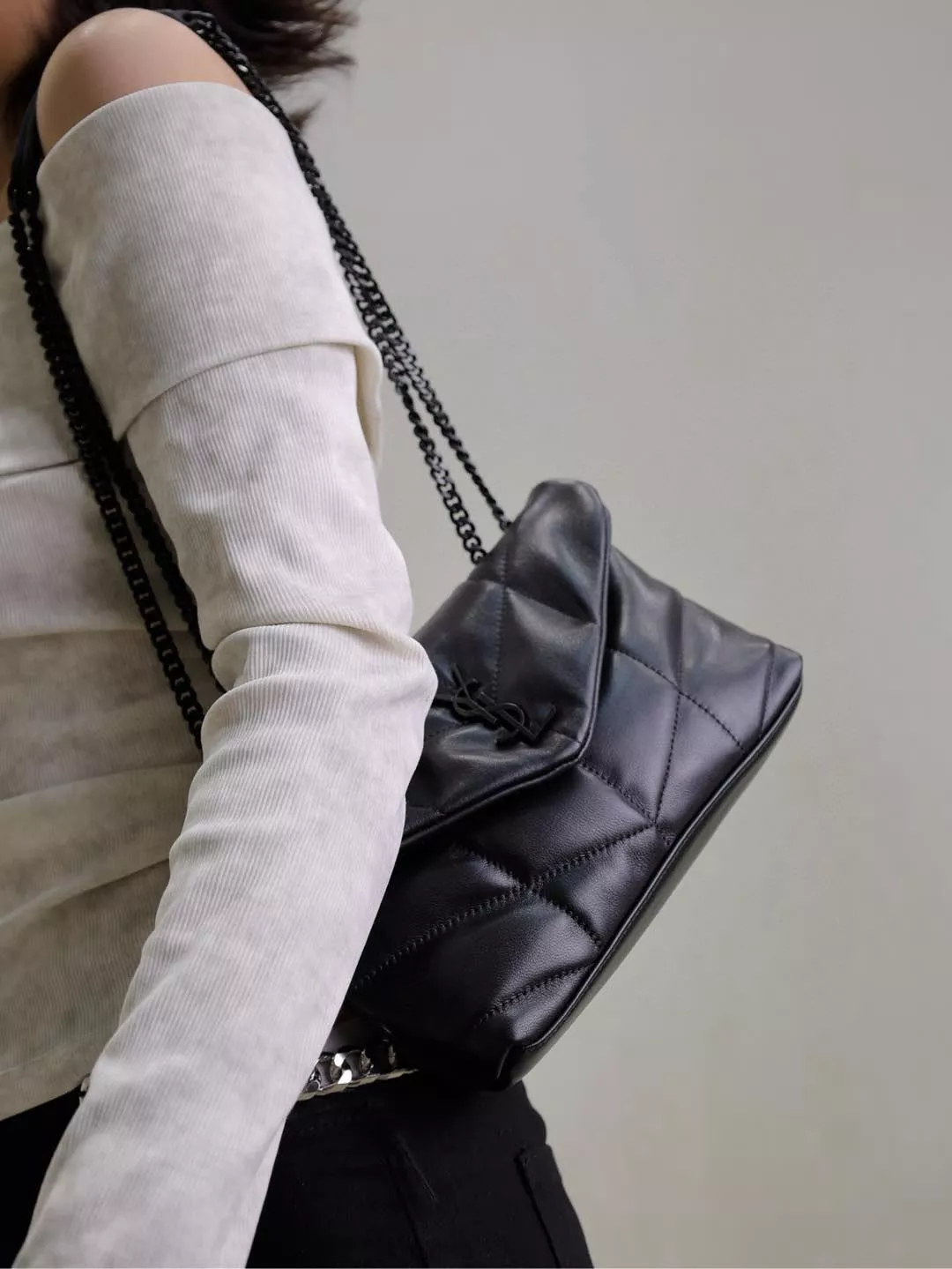 YSL 黑色黑釦 Loulou Puffer mini 迷你款 雙鏈條版本 多功能絎縫包 23cm