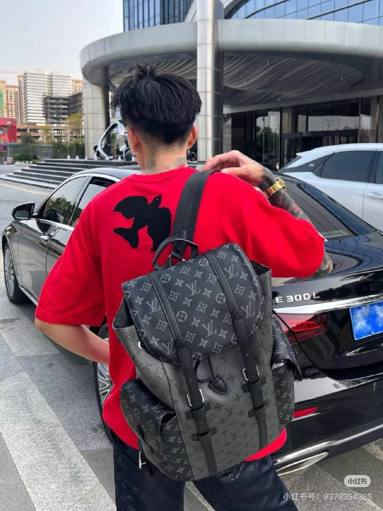 Christopher 中號雙肩包 M45419 黑色老花款/復古旅行風 Christopher 中號雙肩包 M45419 黑色老花款/復古旅行風