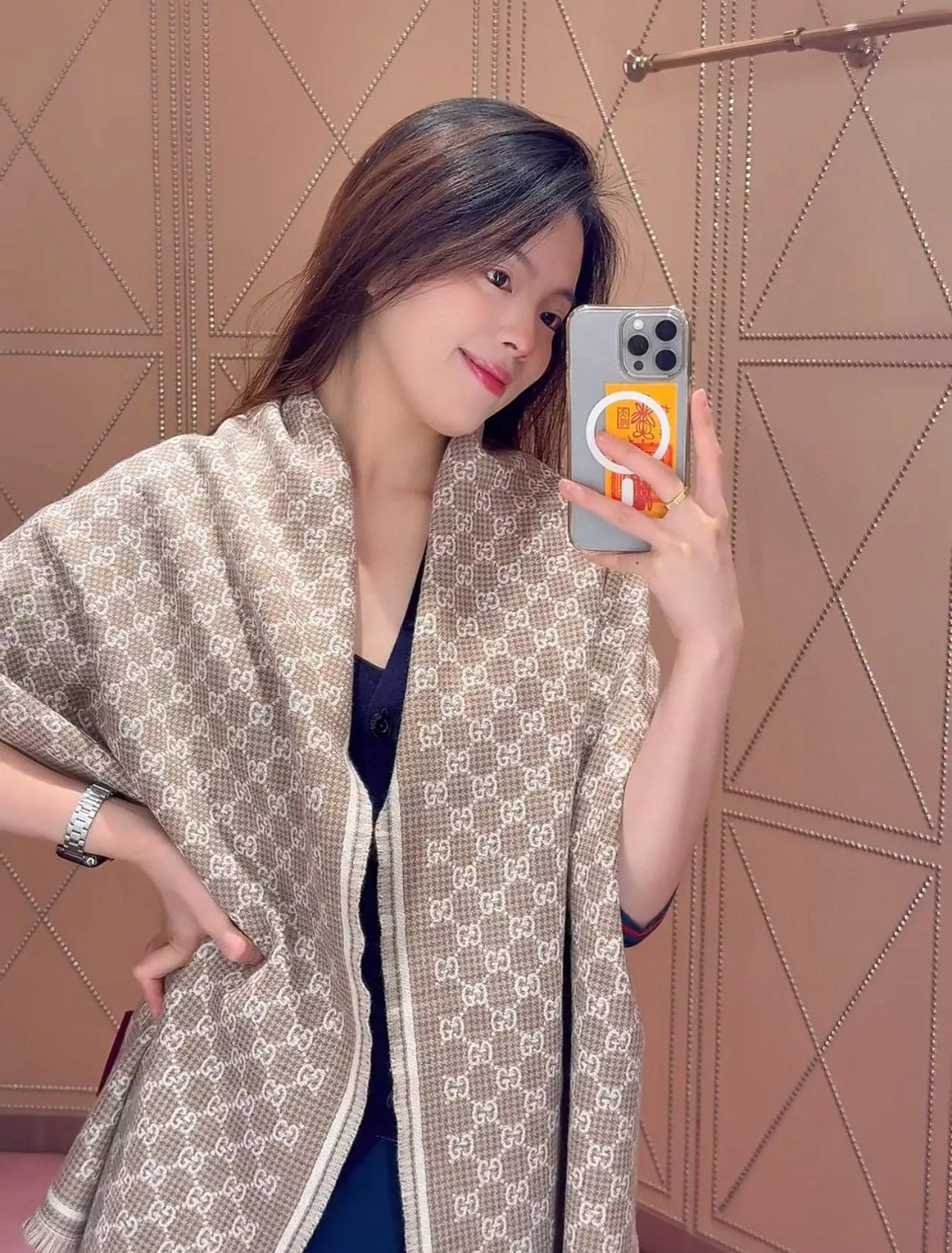 GG羊毛圍巾｜奶白色・47×180cm・× 經典提花 × 流蘇滾邊