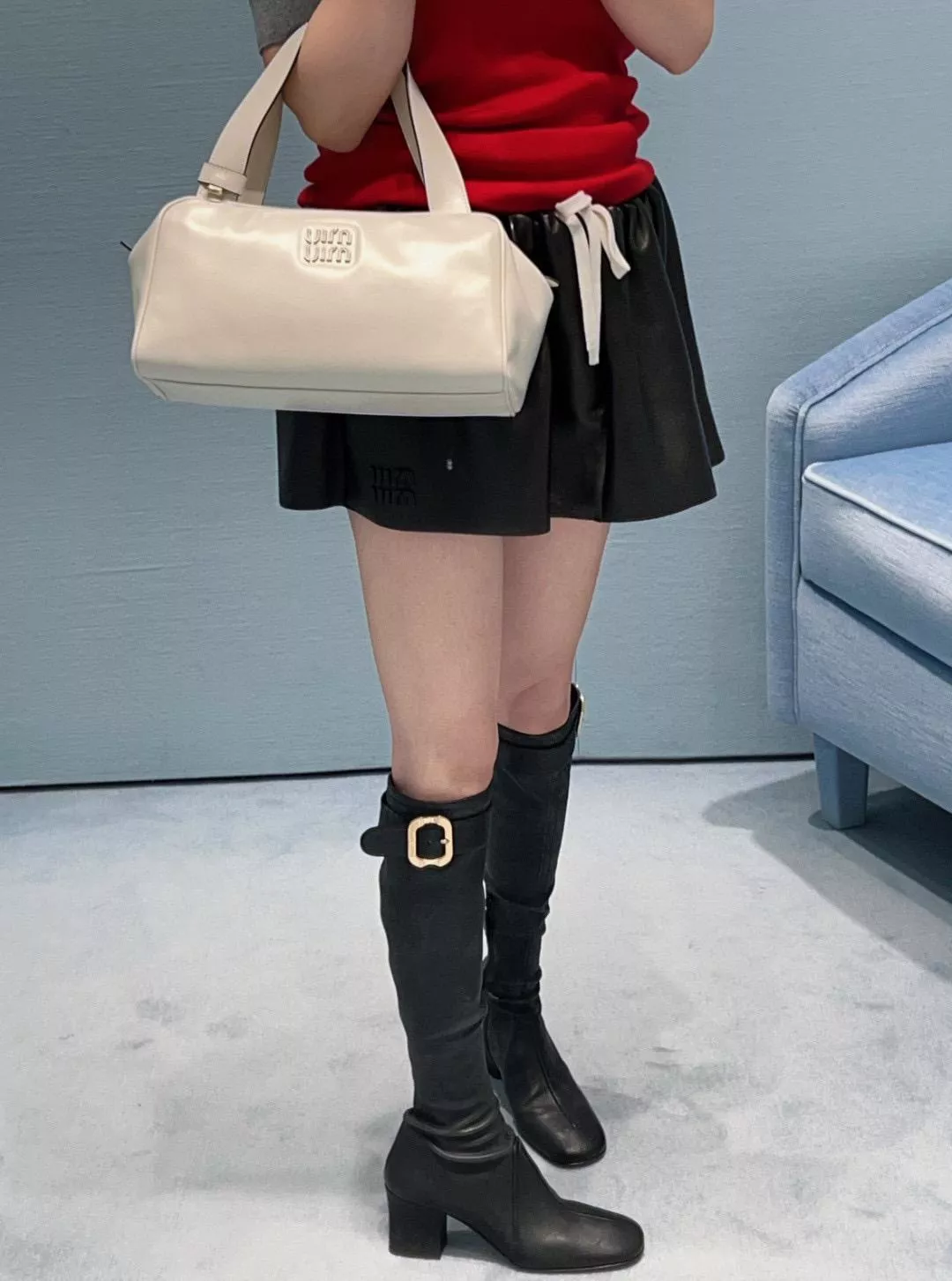 Miu Miu｜25SS『黑色 Nappa羊皮彈力過膝長靴』6.5cm粗跟經典顯瘦款・極致修腿比例