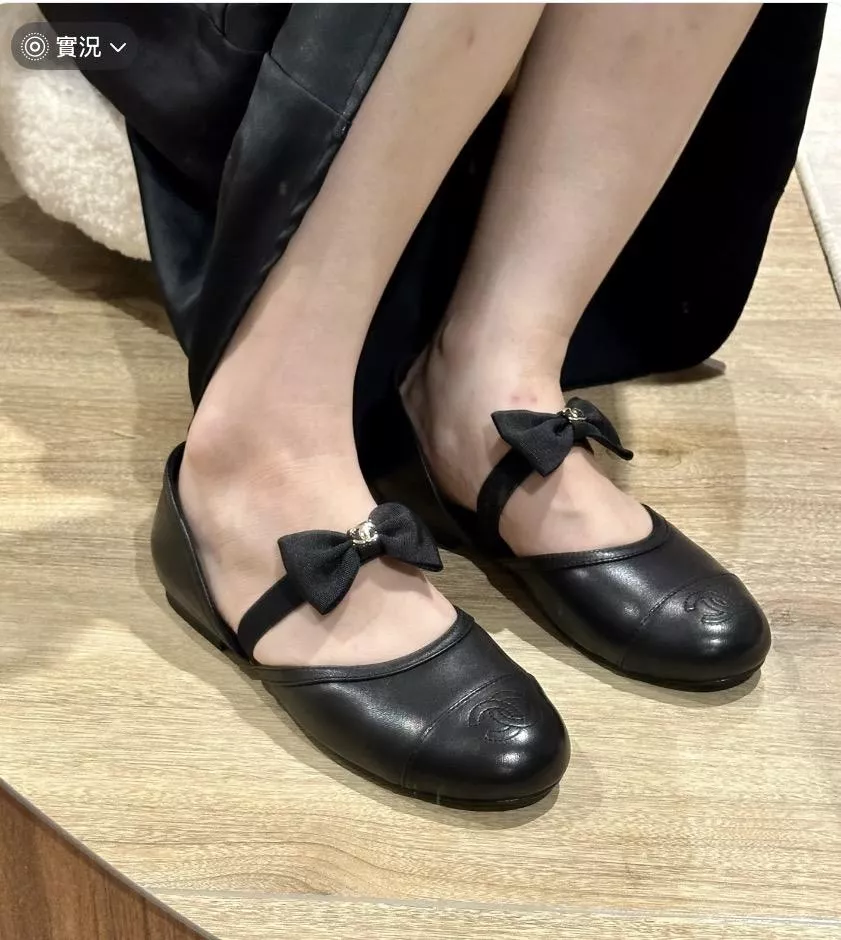 Chanel｜25B 側空蝴蝶結羊皮芭蕾舞鞋/平底鞋（黑色）