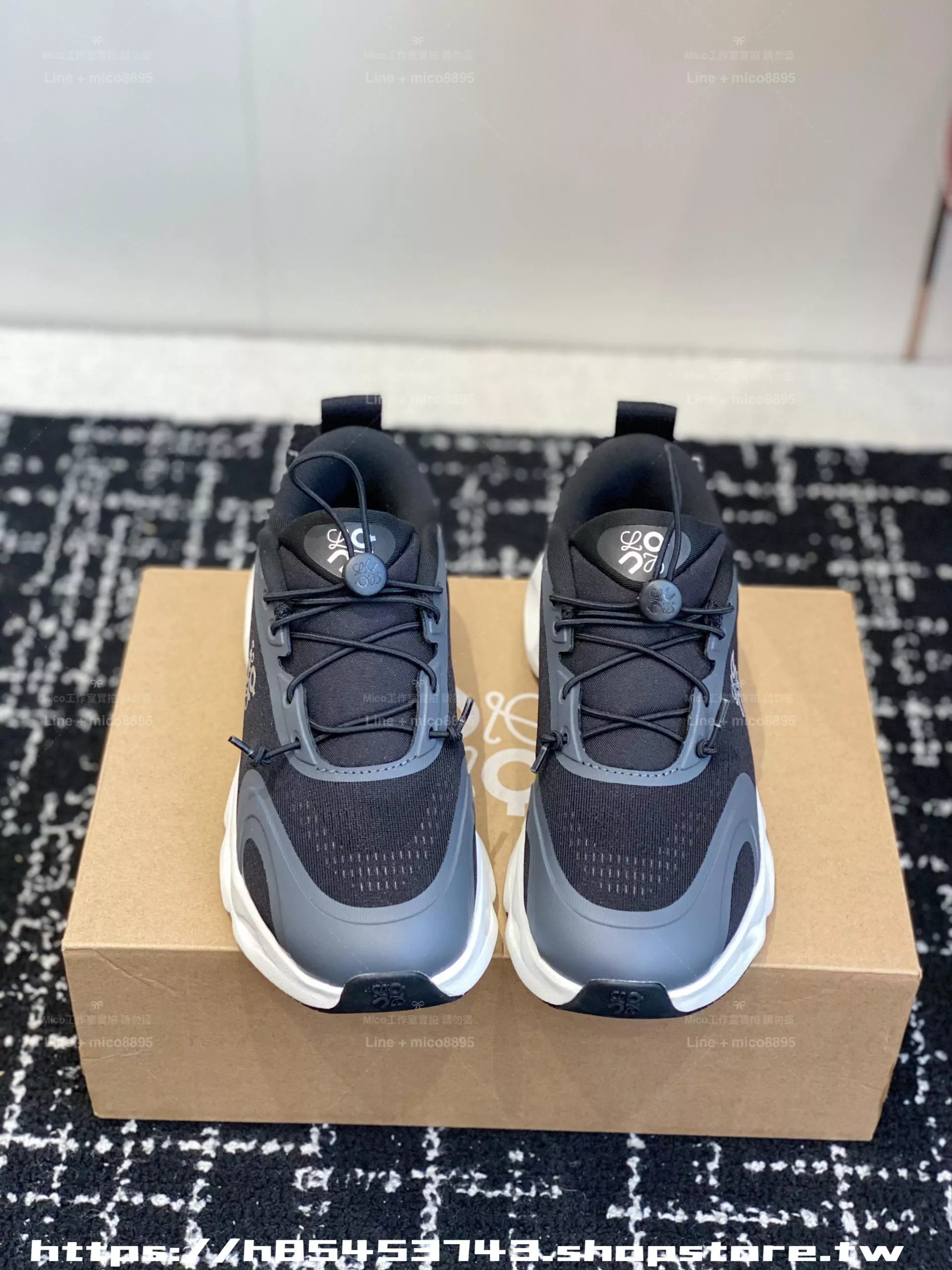 Loewe × On｜Cloudsolo 聯名輕量運動鞋（楊冪同款／男女款）