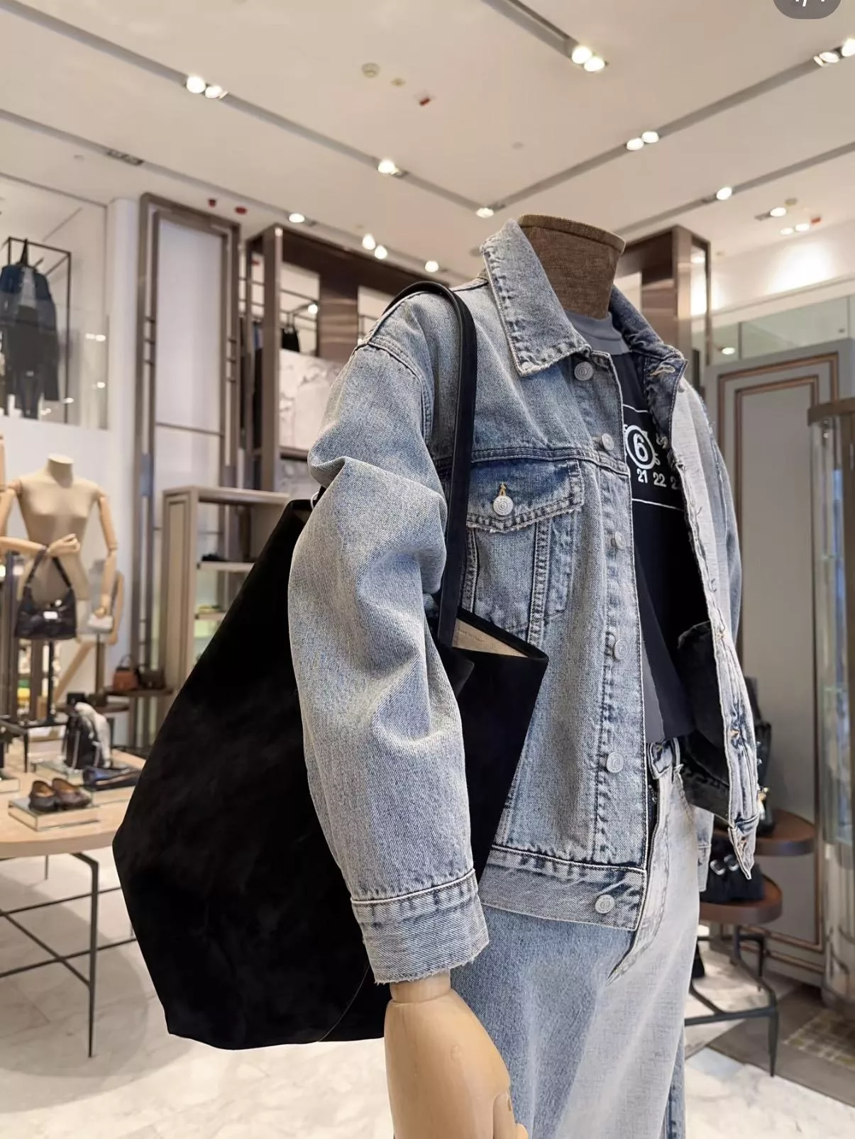 The Row 麂皮款/黑色 Medium 中號 N/S Park 皮革托特包