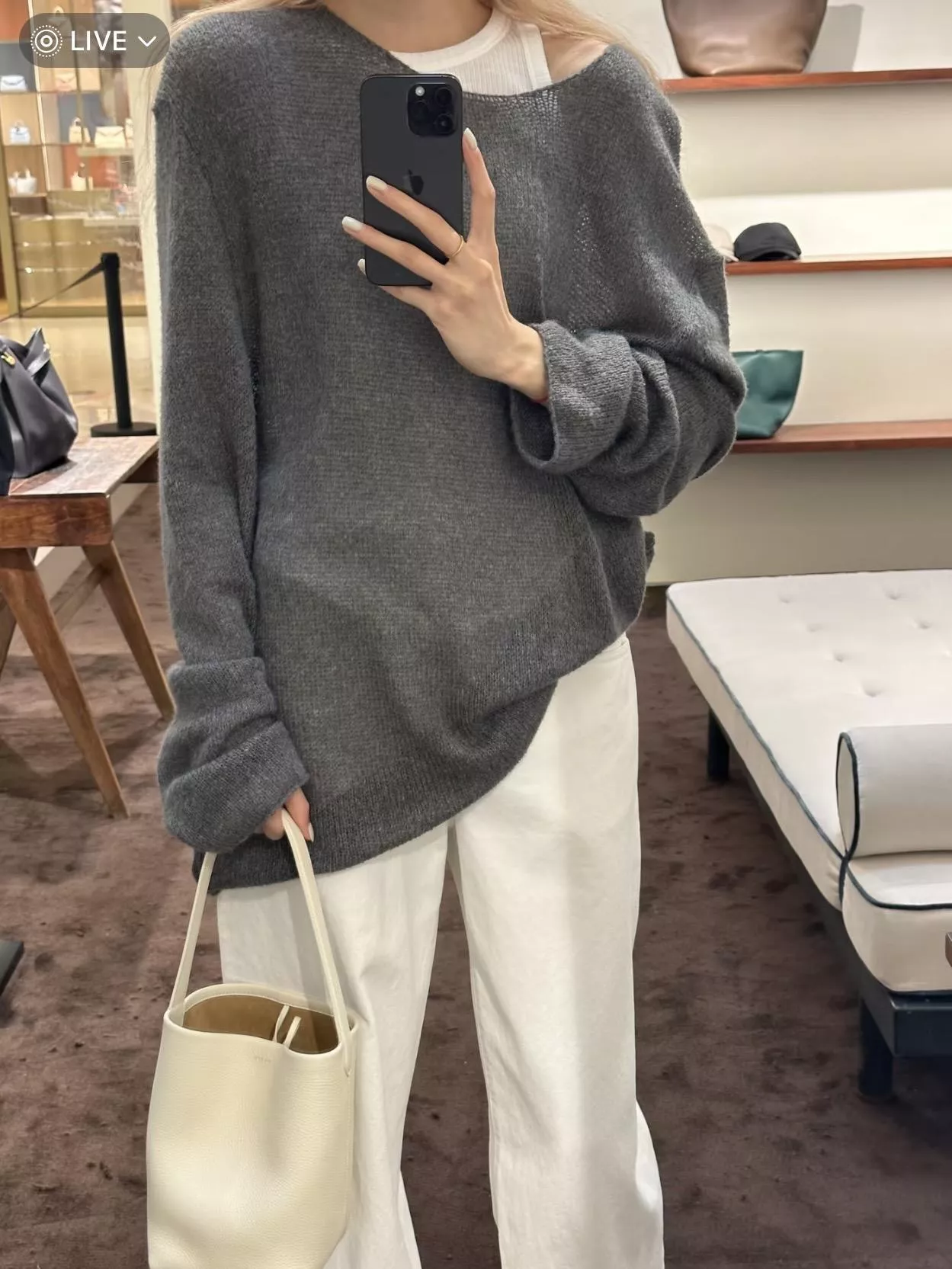 The Row 小羊皮款/奶白色 Medium 中號 N/S Park 皮革托特包