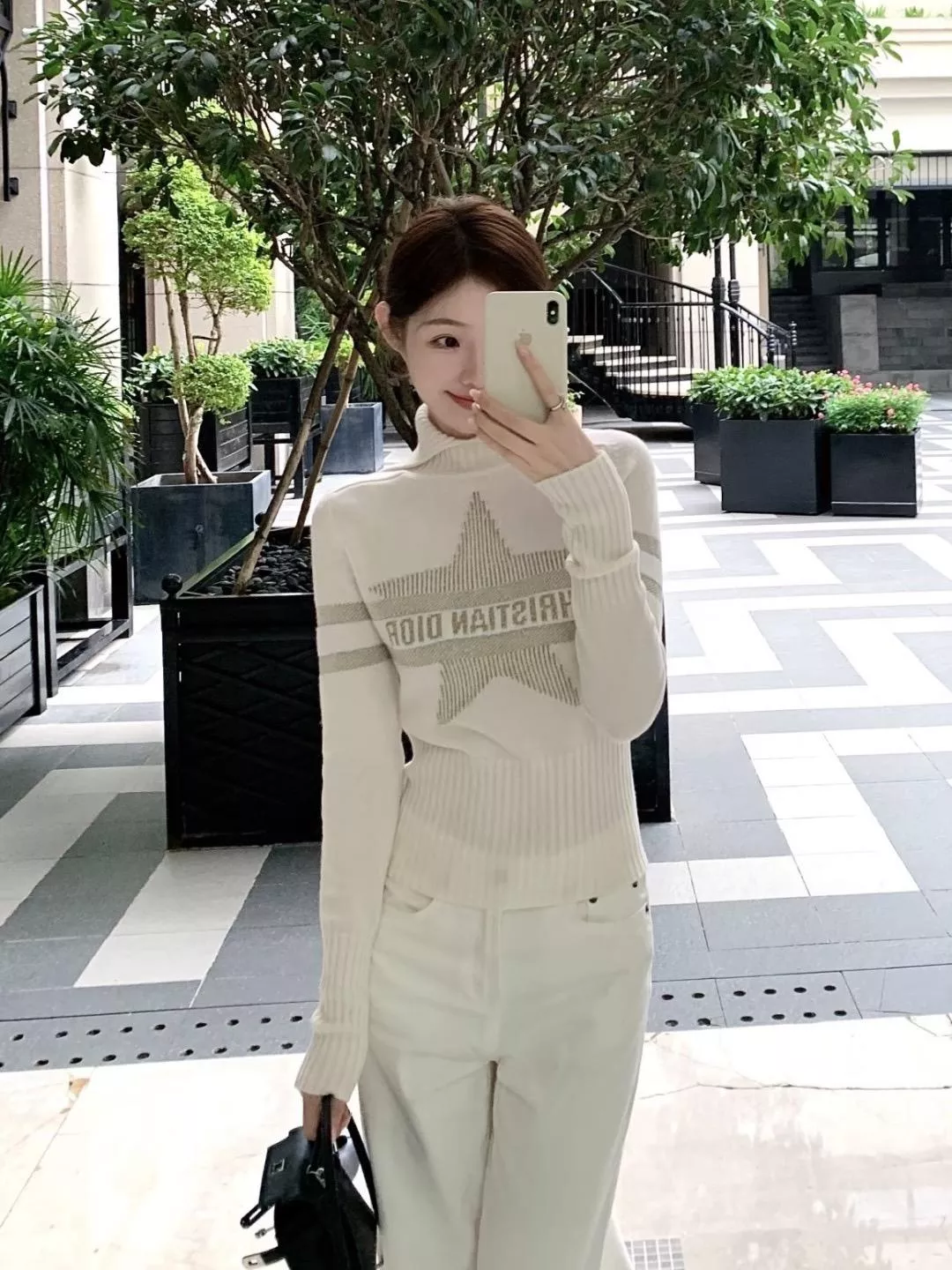 DIOR 五角星鏤空刺繡毛衣 開襟立領設計｜36/38/40