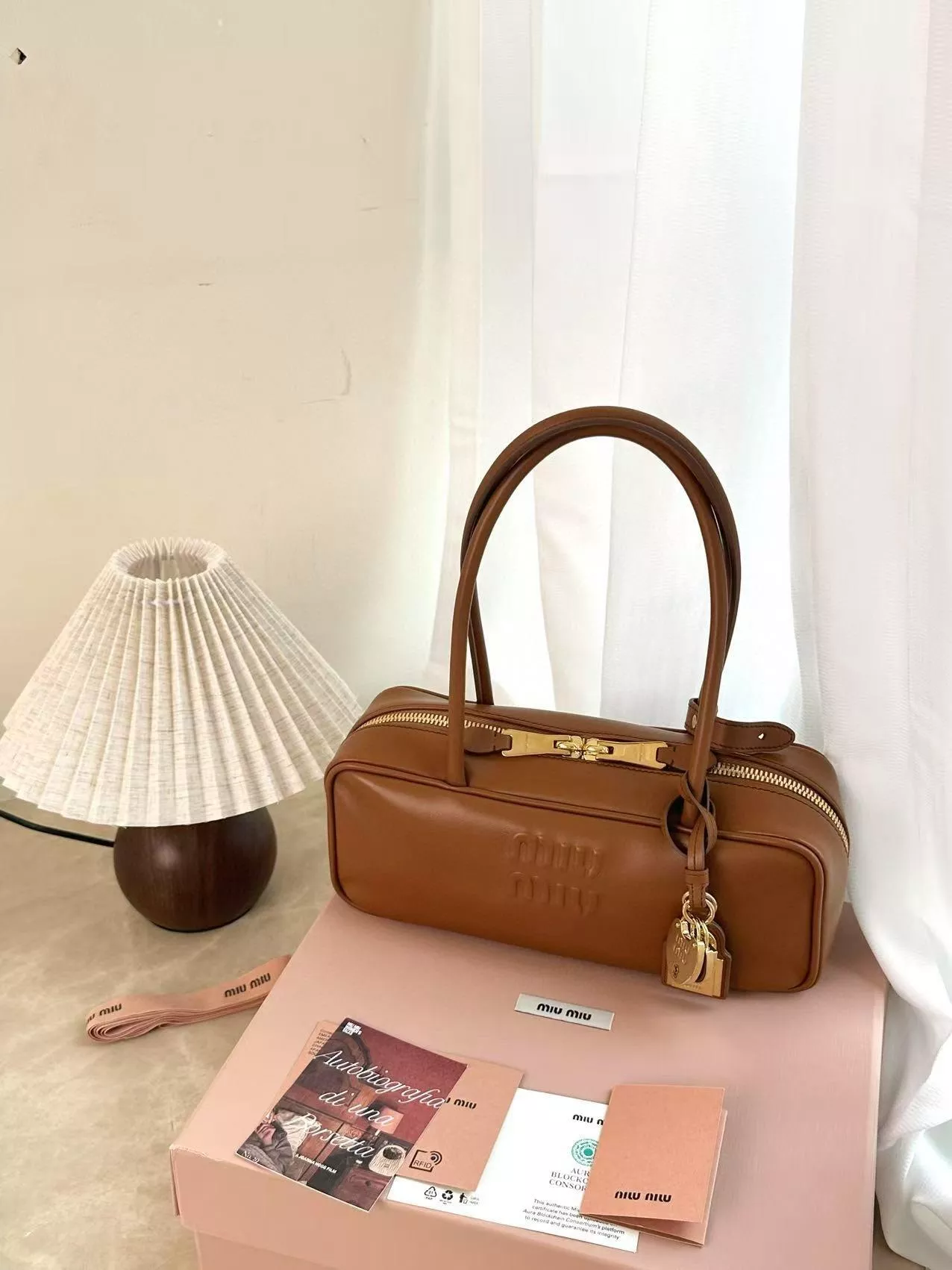 Miu Miu｜BEAU 皮革手袋小號（甘邑色）5BB173 28cm