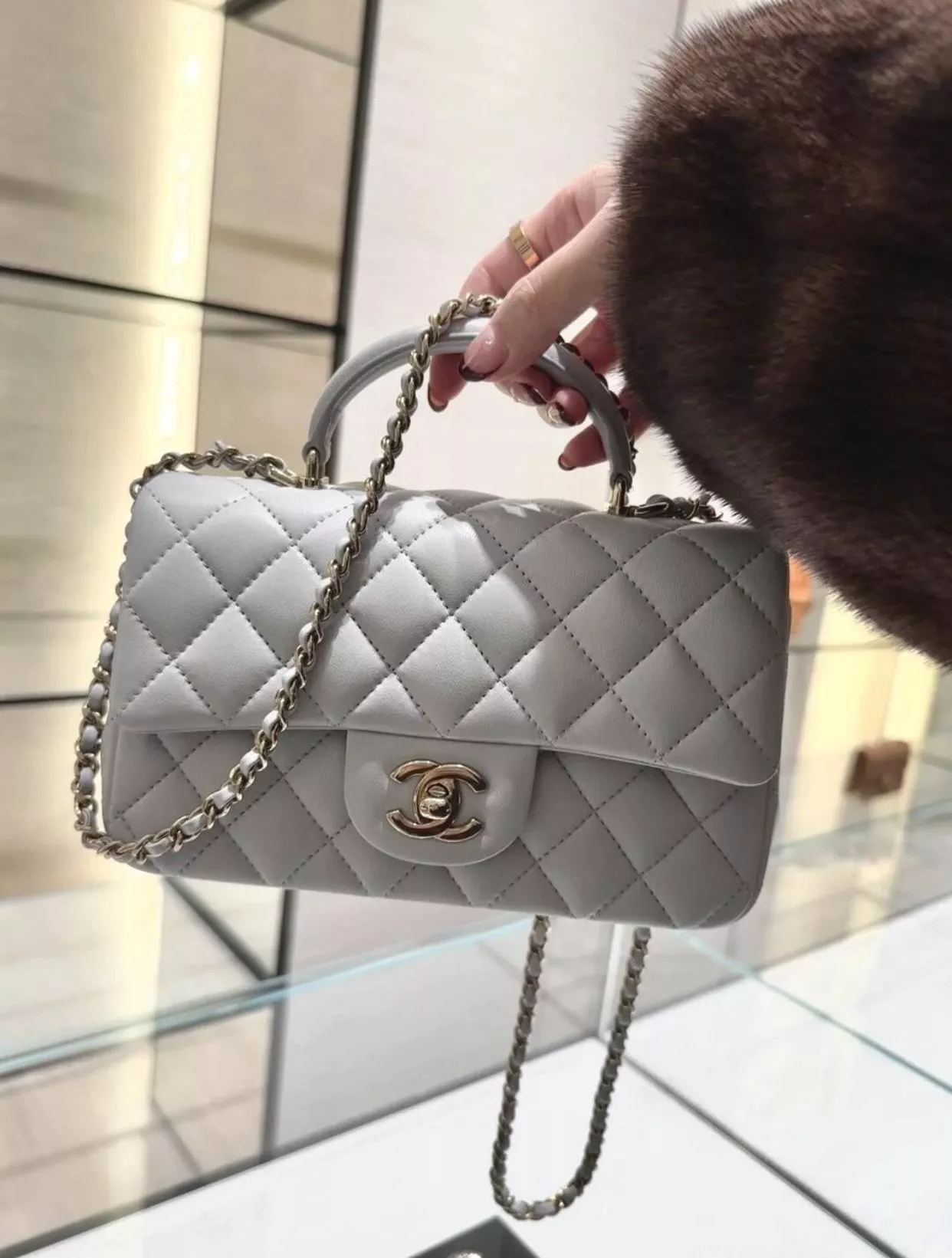 25P 季節色 淡灰色 CF 大Mini Handle 手提包（12×20×6cm）