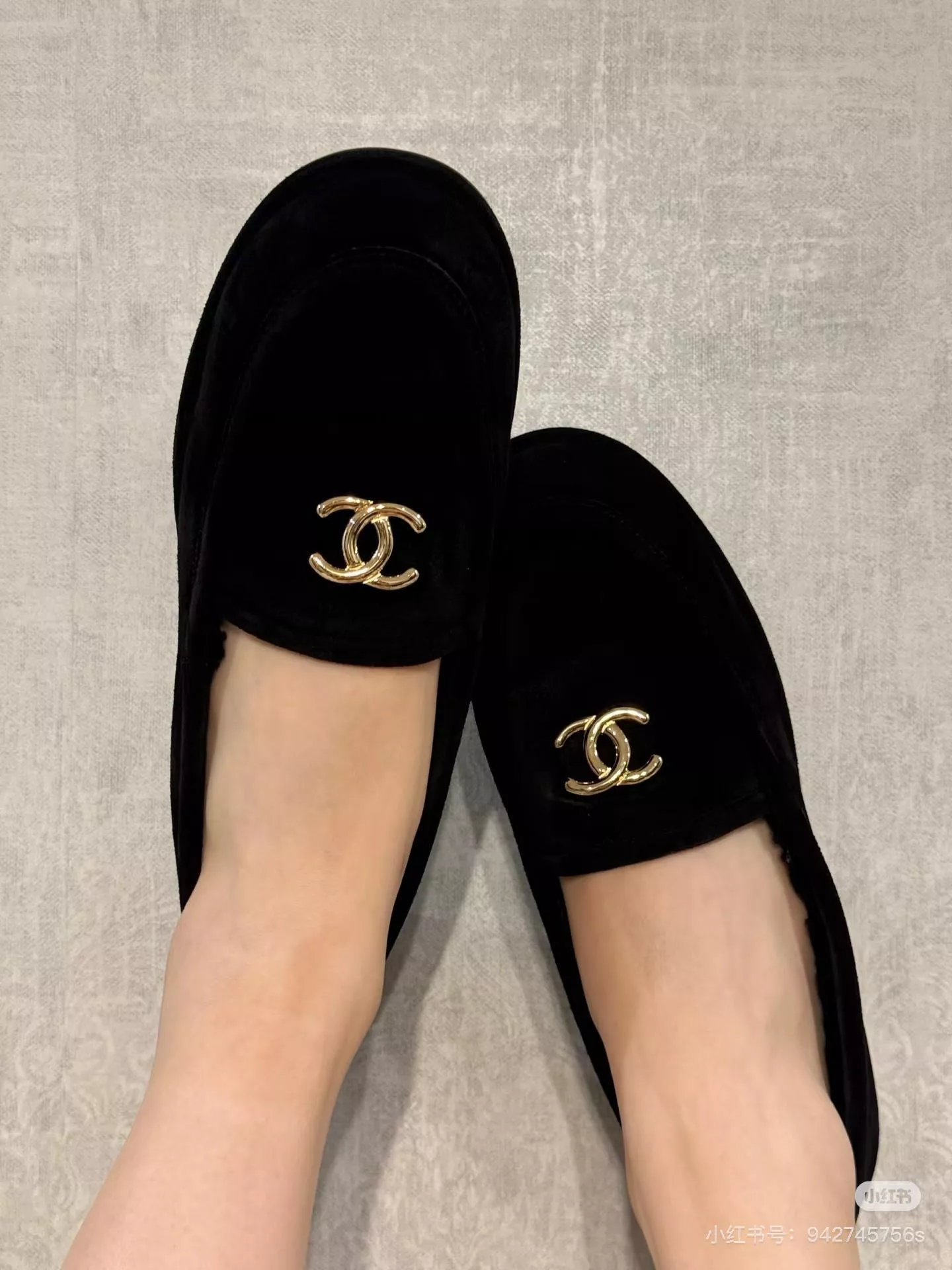 Chanel｜24K 黑色 鹿皮羊羔毛樂福鞋（35–40碼）
