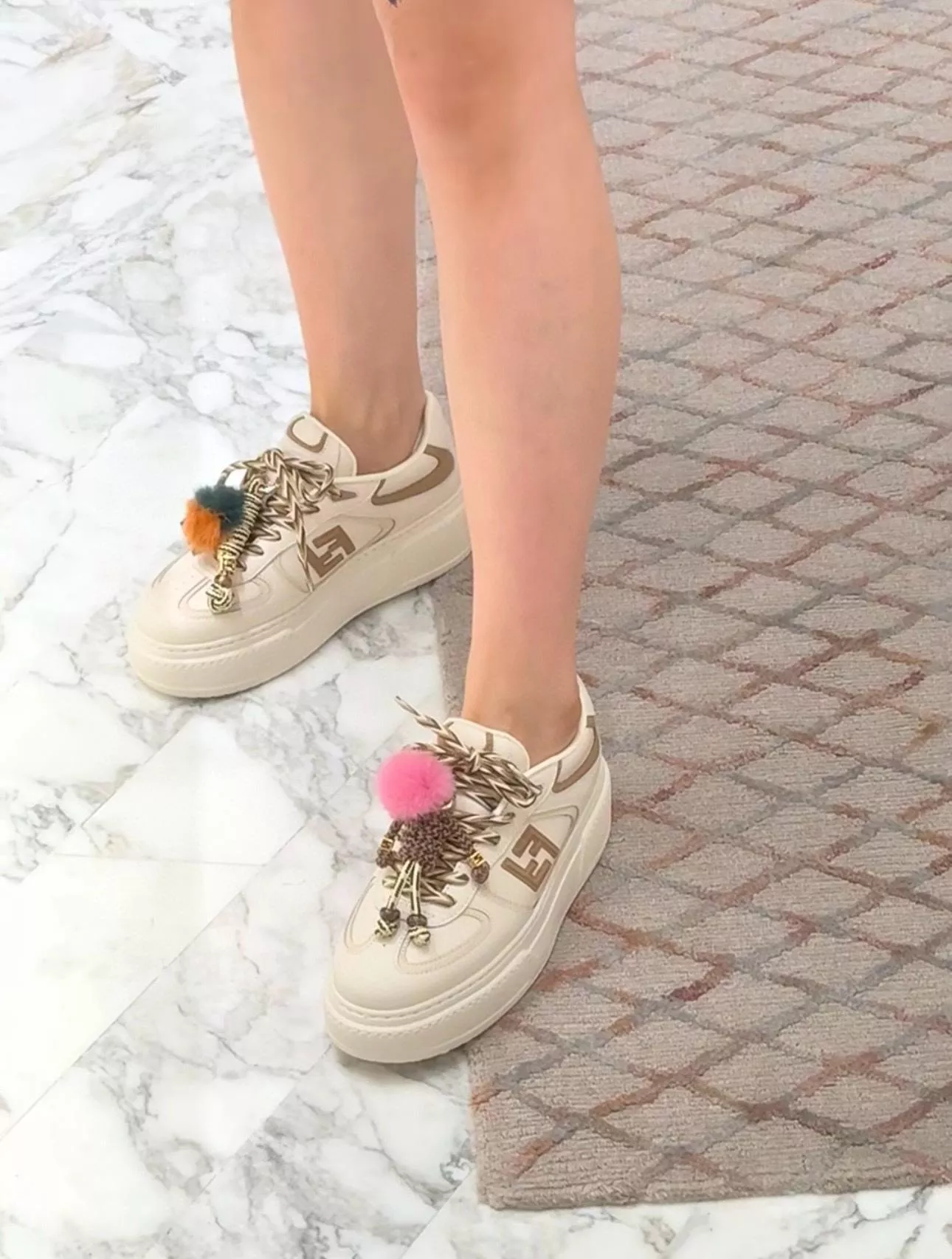 Fendi｜秋冬新款厚底 Sneakers 運動鞋（35–40碼）