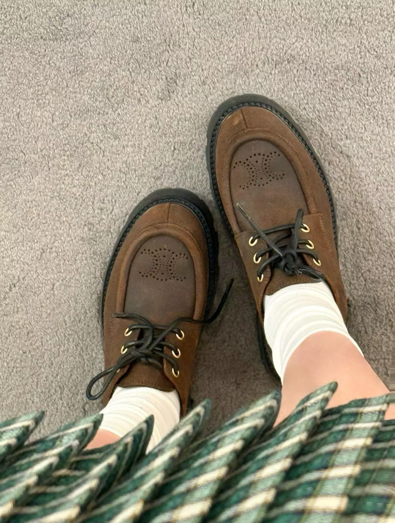 Celine｜秋冬新款 復古棕色摩登德比鞋 厚底樂福鞋（35–40碼）