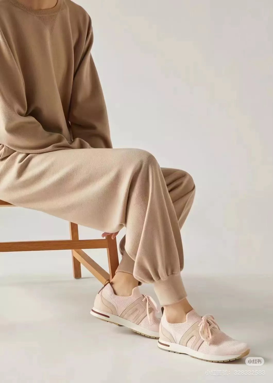 Loro Piana｜沙粉色 360 Flexy Walk 女士羊毛運動鞋（35–42碼）輕盈舒適・休閒百搭款