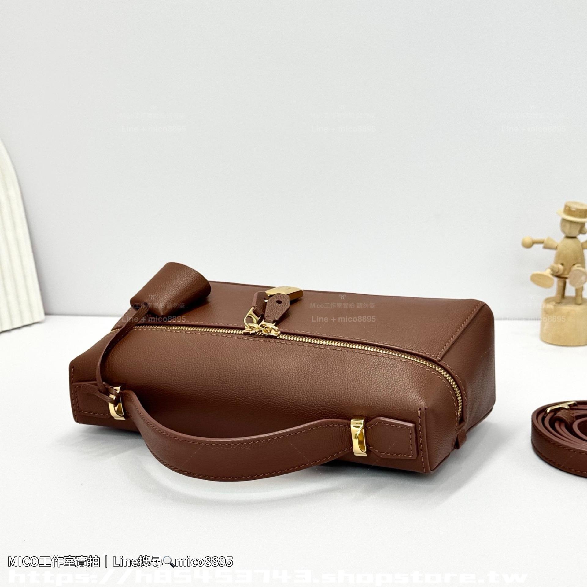 Loro Pianaペッカリーブラウン手袋 Mサイズ Loro Piana Extra Bag L23 手袋焦棕色牛皮革高定版｜老錢極簡風（23×12