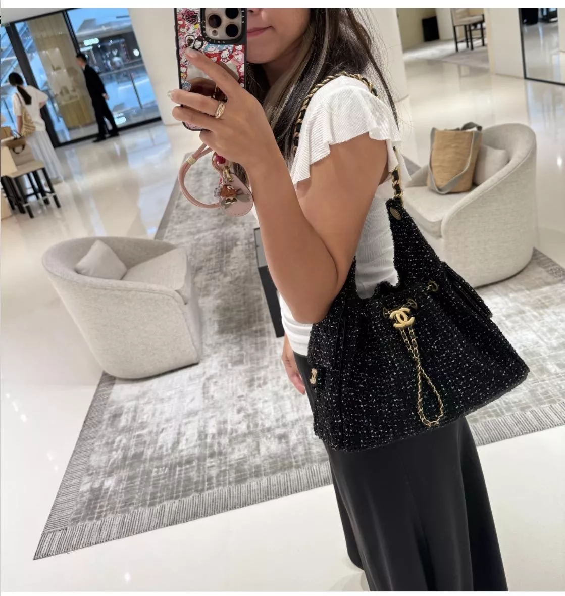 25bag 亮片毛呢水桶包（小號）・黑色｜30×26×14cm