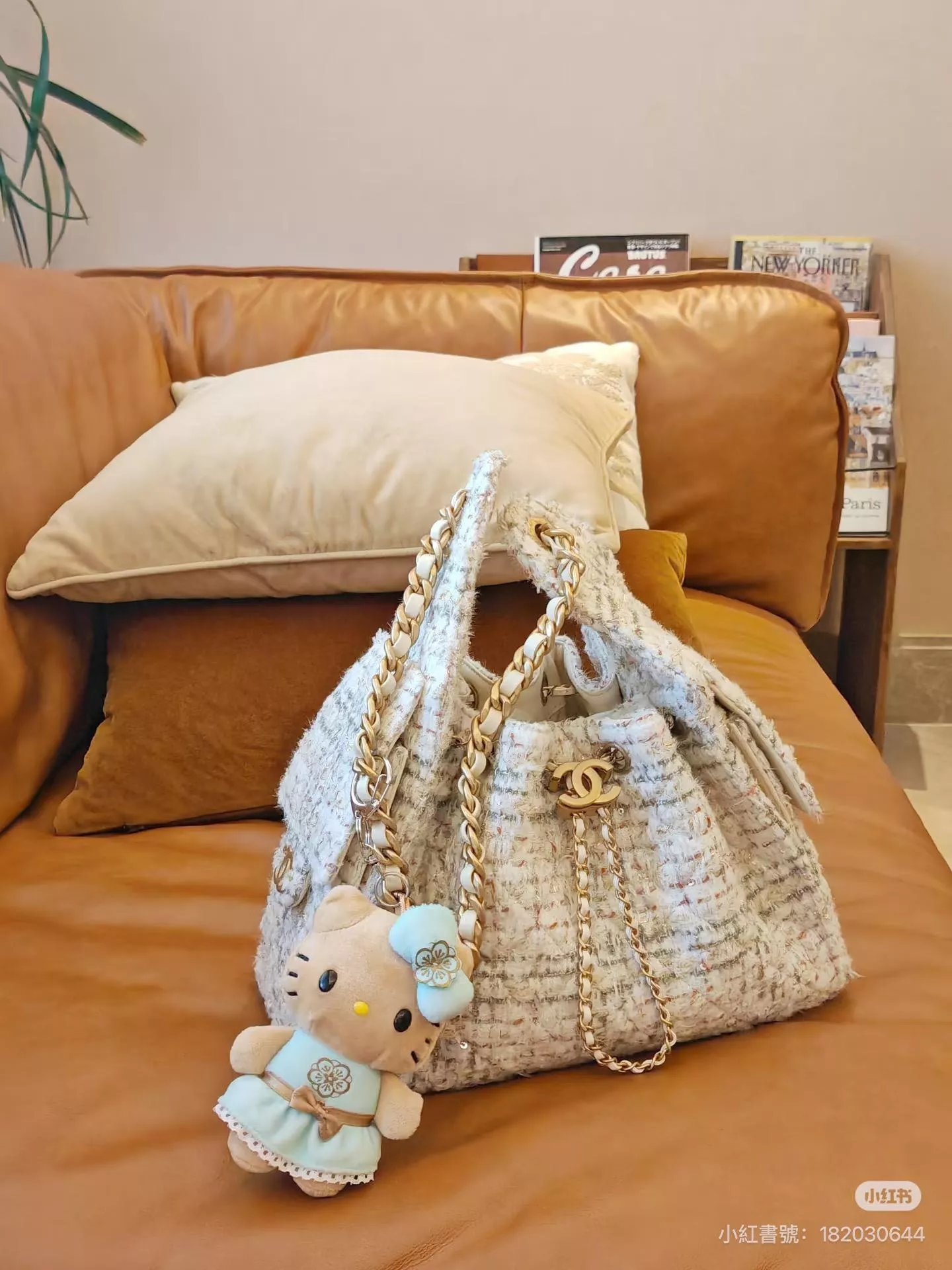 25bag 亮片毛呢水桶包（小號）・呢料白色｜30×26×14cm