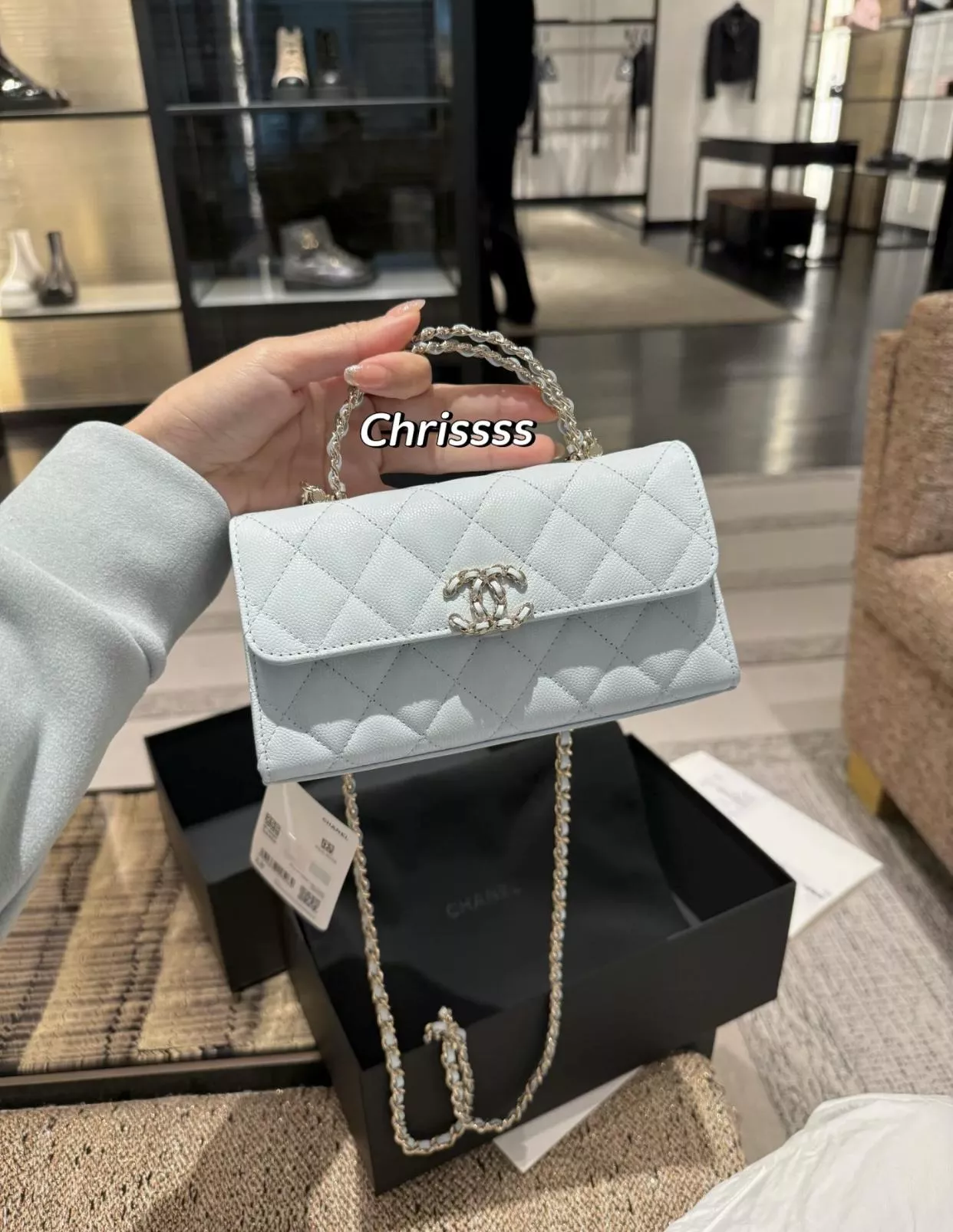 CHANEL 25s Mini Kelly（小號）・淡藍色｜交叉手柄款｜10×18×4.5cm