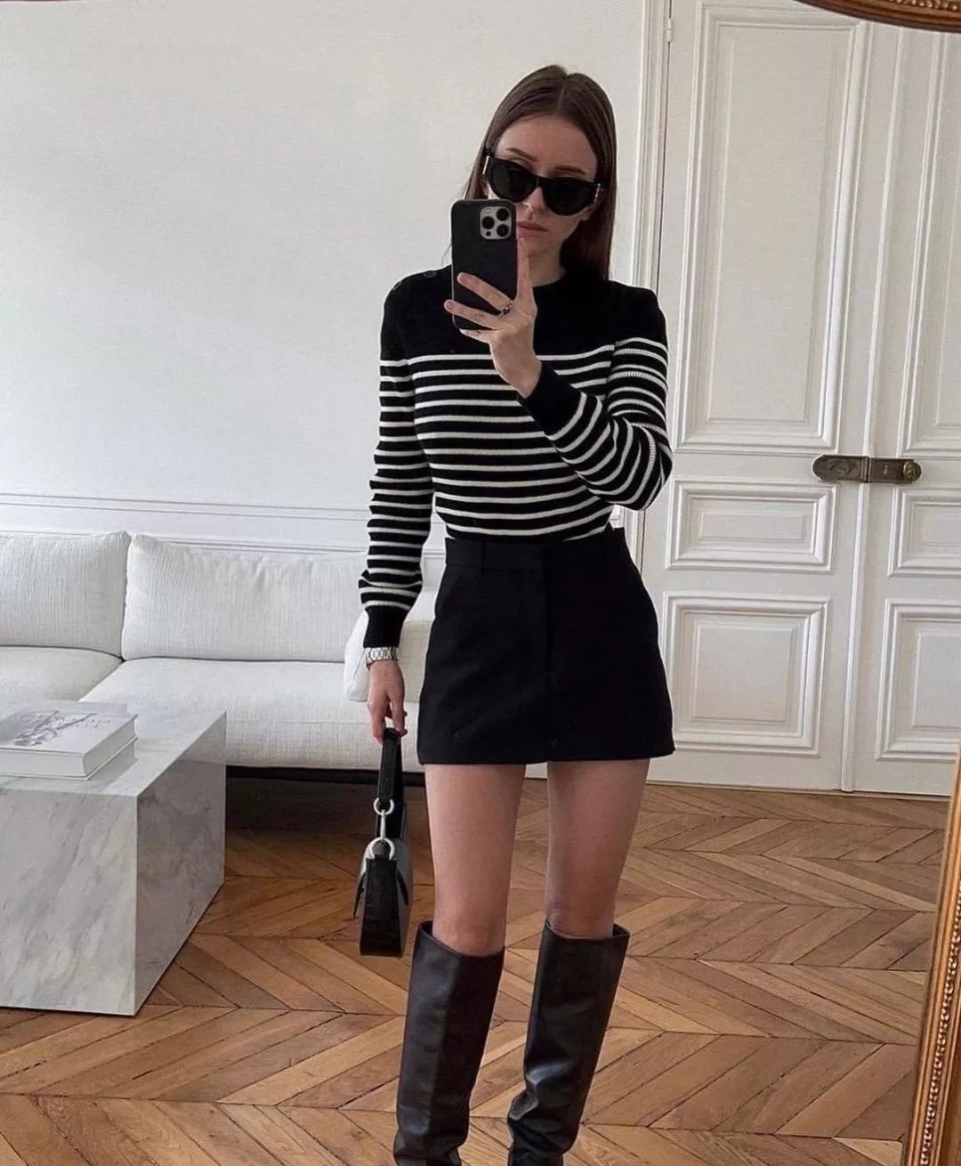 25B 基礎款 黑色肩扣條紋羊絨針織上衣｜細柔掛毛工藝｜36 / 38 / 40