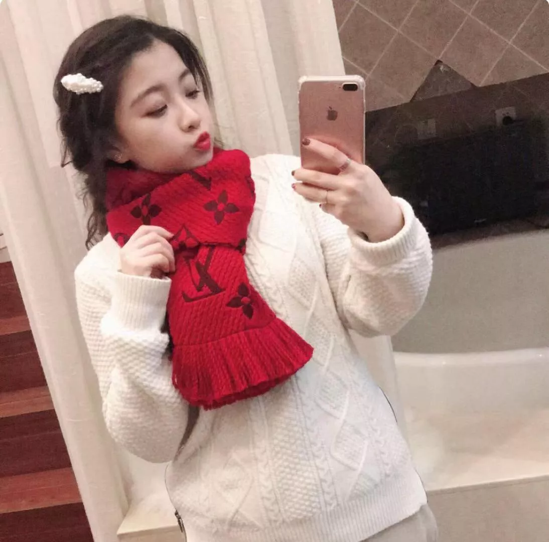 LV 純色款/紅 Monogram 刺繡圍巾｜175×30cm｜手工流蘇款