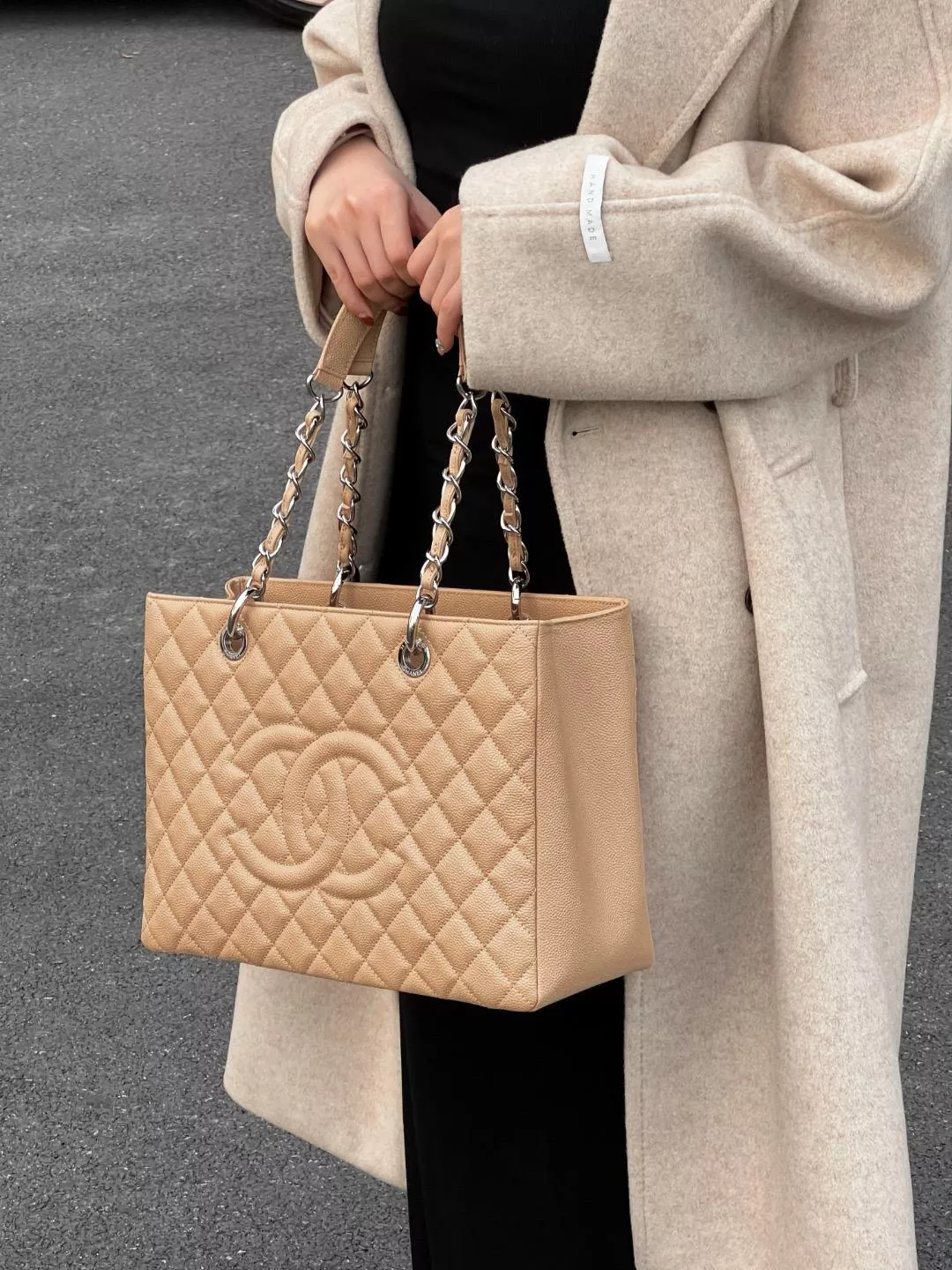 經典 GST 購物袋｜杏色/銀扣 Grand Shopping Tote・經典入門級大容量款