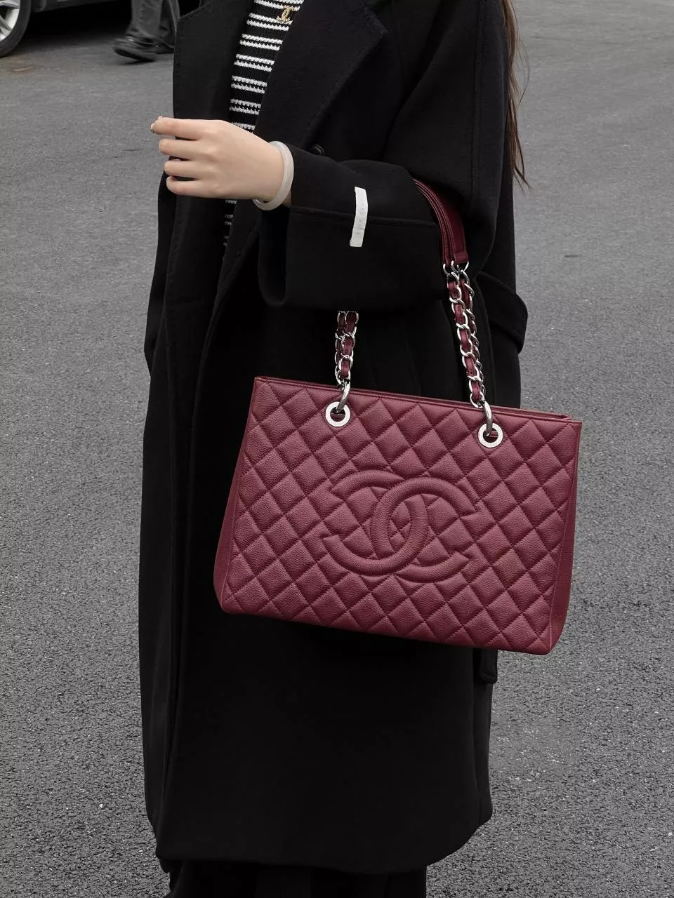 經典 GST 購物袋｜酒紅色/銀扣 Grand Shopping Tote・經典入門級大容量款