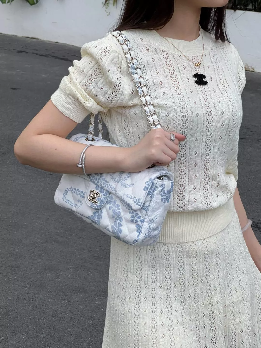 25m coco beach 沙灘系列 CF25口蓋包｜淺藍花紋 × 銀釦｜度假系列肩背