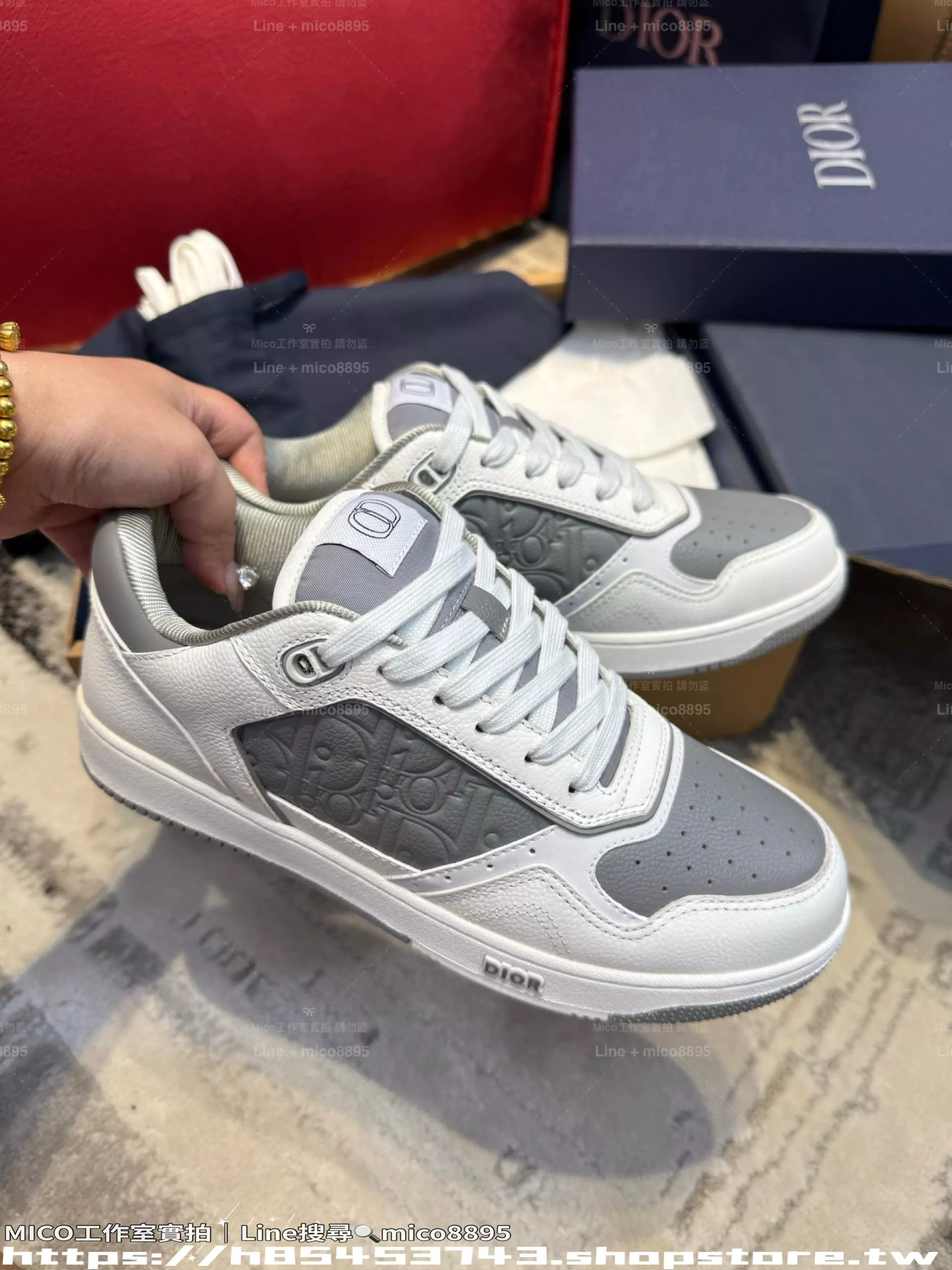 B27 全皮革老花休閒鞋｜經典白灰撞色款｜女35～40／男40～45碼