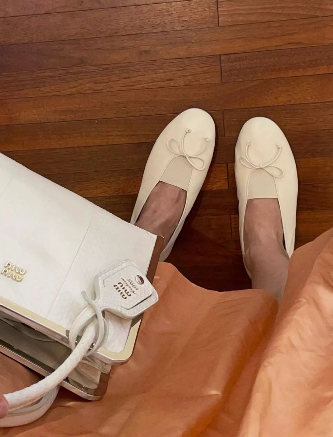 Miu Miu 25 新品 Nappa 白色 羊皮芭蕾舞鞋｜平底｜35–40