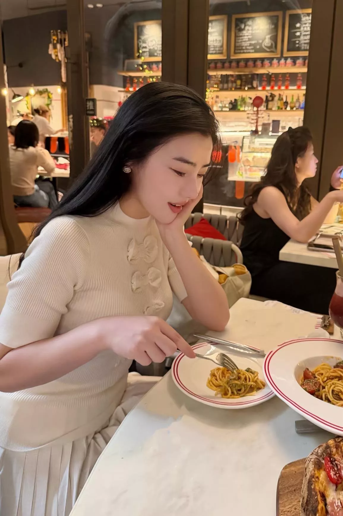 25K 奶油白 立體蝴蝶結短袖針織上衣｜高難度鼓波編織｜親膚細羊毛｜36/38/40