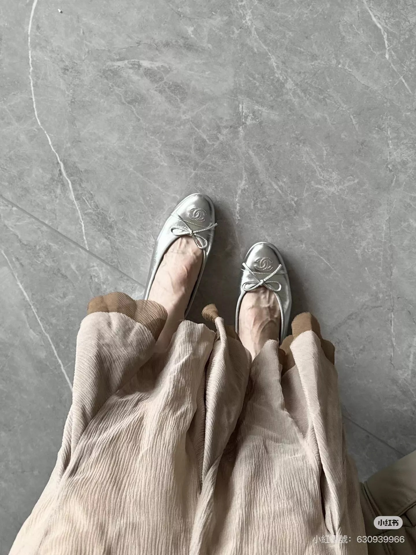 經典款 芭蕾舞鞋｜銀色全皮 平底鞋 娃娃鞋｜法式百搭女鞋｜35–40