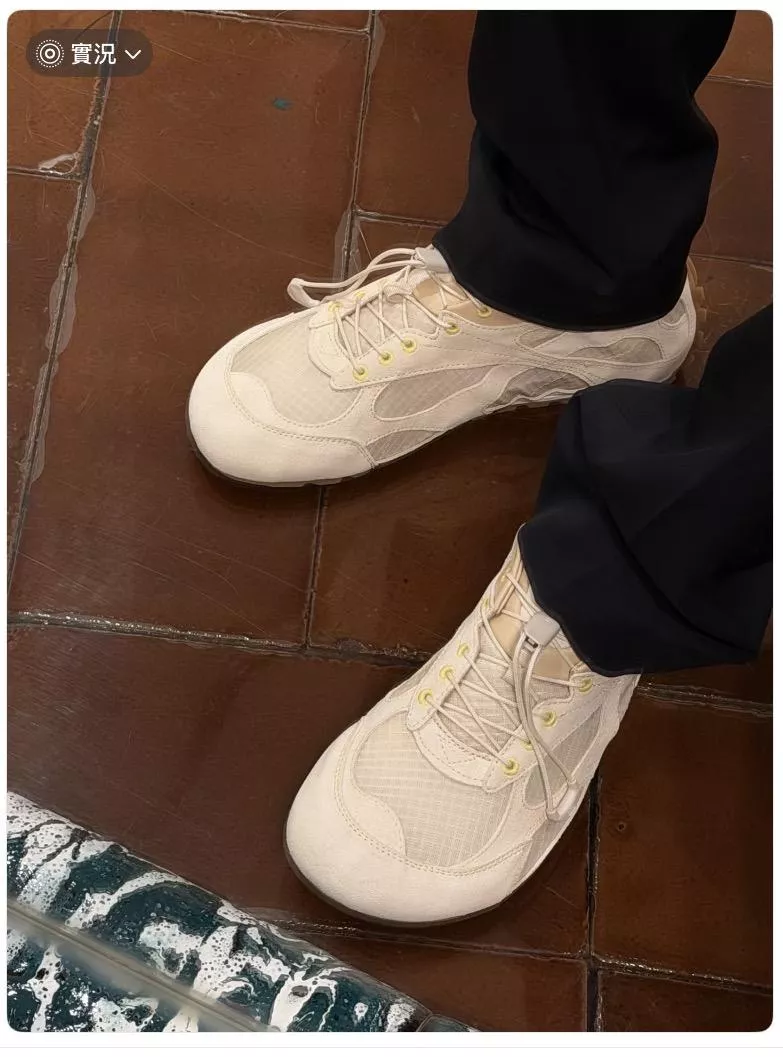 BV 26SS 白色 透氣網紗運動鞋｜牛皮拼接網面｜女35–39／男39–45