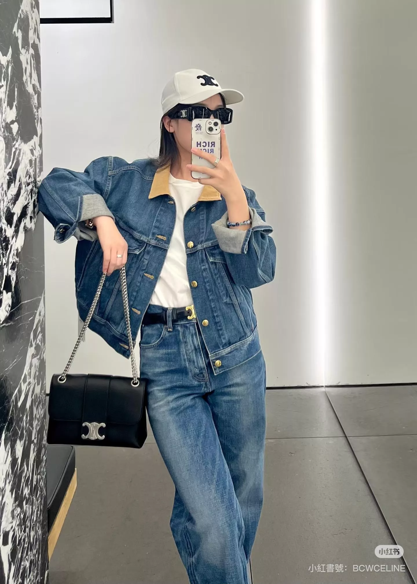 VICTOIRE 中號手袋 勝利包｜黑色/銀釦 柔軟牛皮・TRIOMPHE按扣 25cm