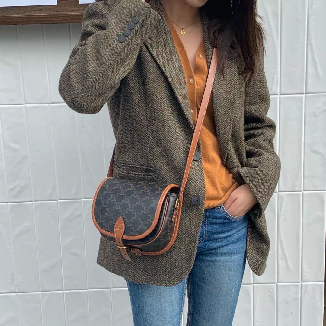 FOLCO TRIOMPHE 馬鞍包 郵差包｜標誌印花・經典百搭