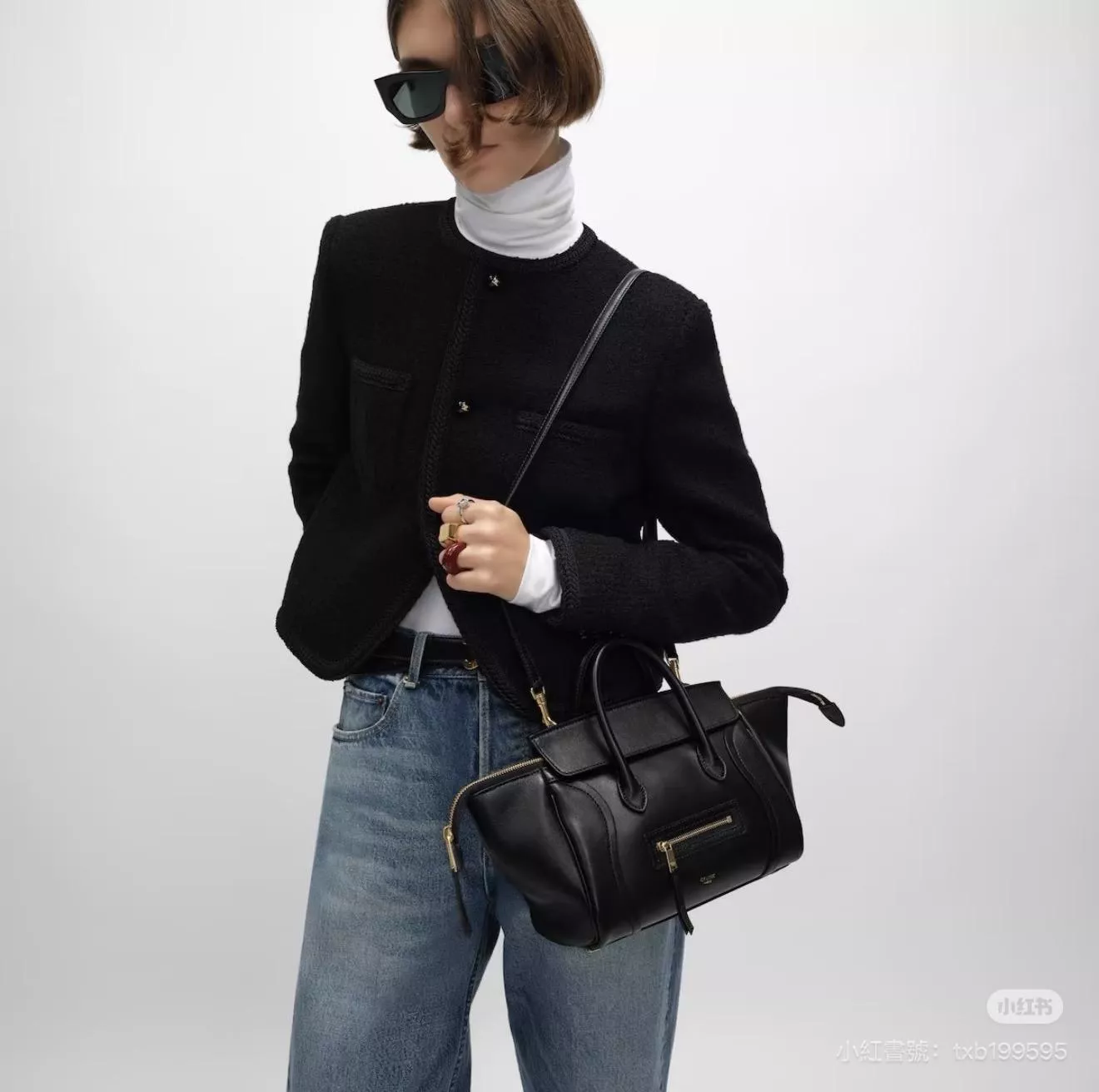 NEW LUGGAGE 小號手袋｜黑色羊皮・經典笑臉包