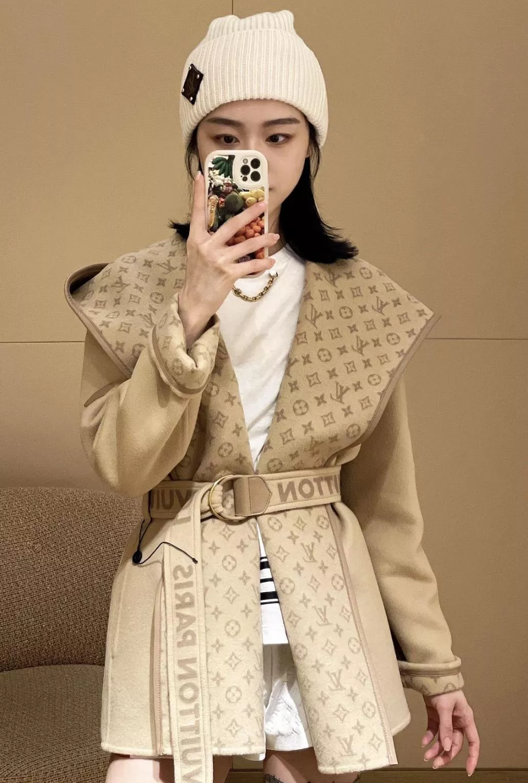 LV 柔沙色 小Logo款 雙面圍裹式連帽短大衣｜（36／38／40）