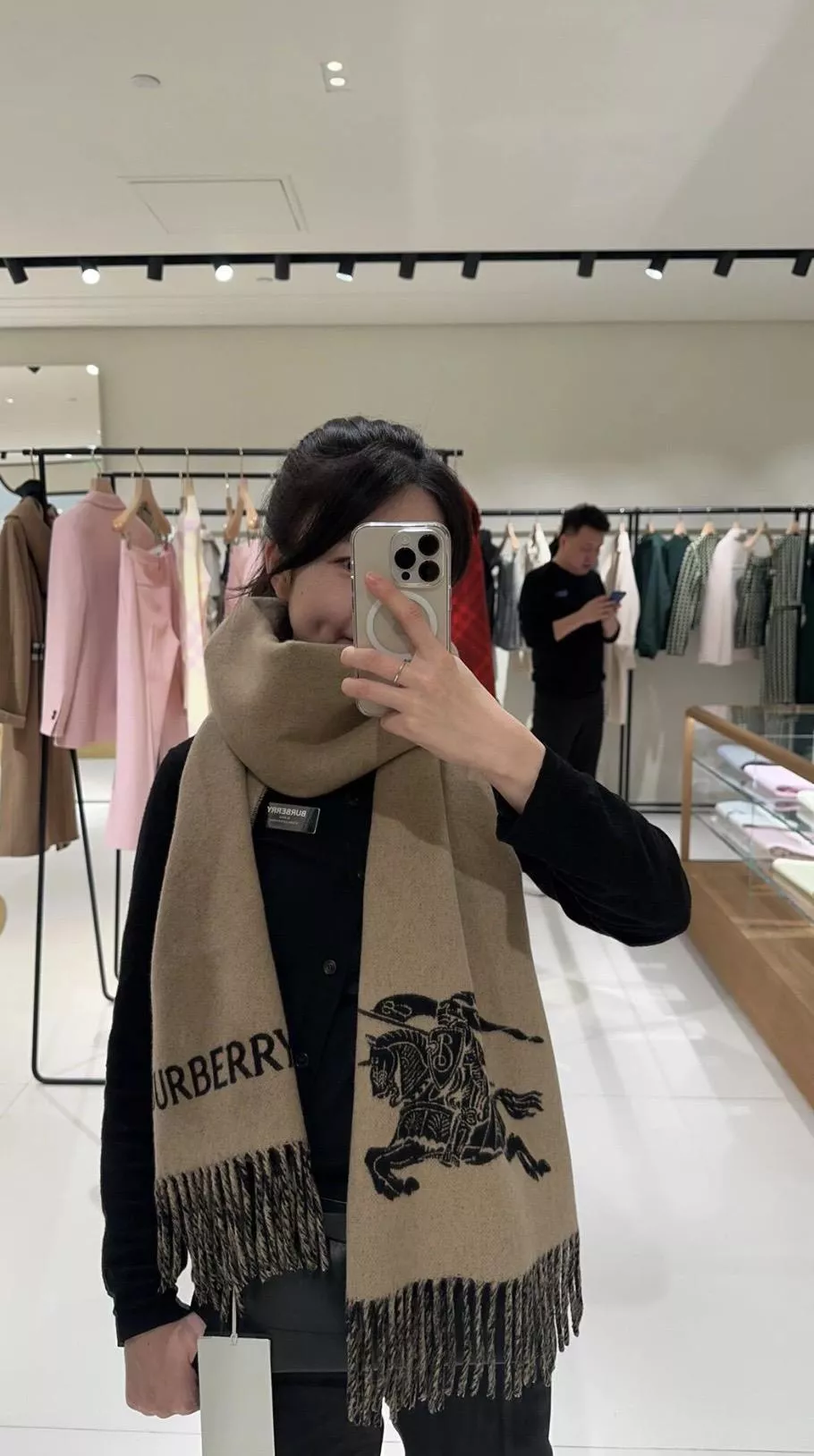 黑色 雙面兩用馬術騎士徽標羊絨圍巾｜EKD 提花設計（210×45cm）