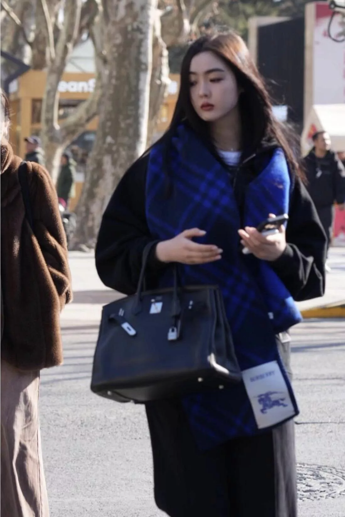 深藍色 雙面兩用戰馬格紋長巾｜拉絨羊毛圍巾（182×30cm）