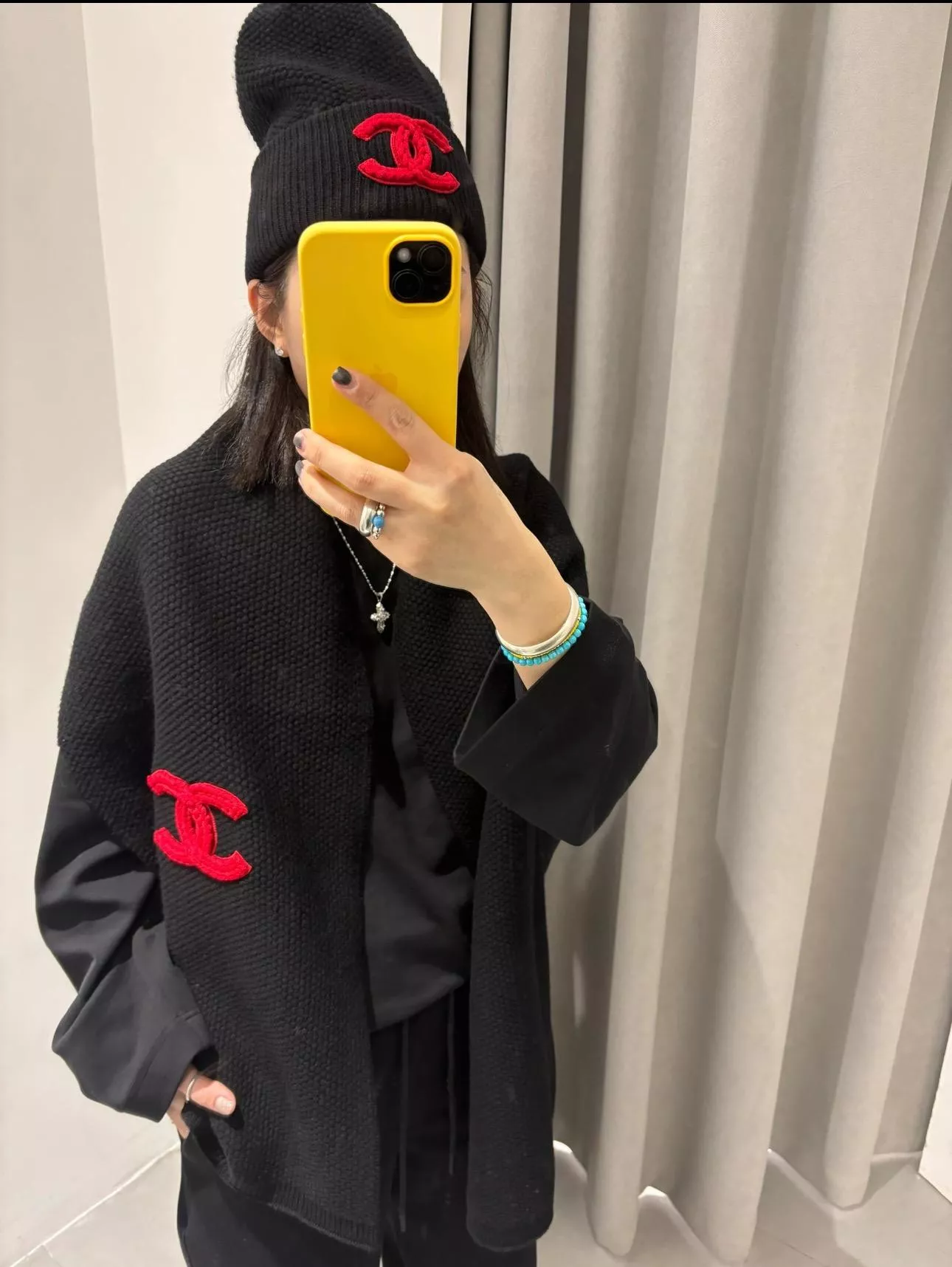 針織雙字母 羊絨圍巾毛帽組｜黑x紅｜100% 羊絨｜35×200cm