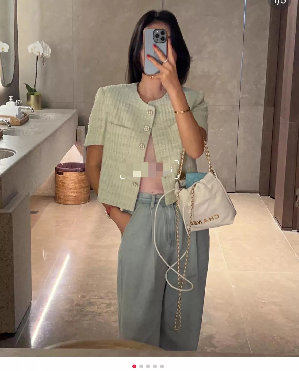 25A系列 Mini 22Bag｜白色・金字 小牛皮材質斜挎包