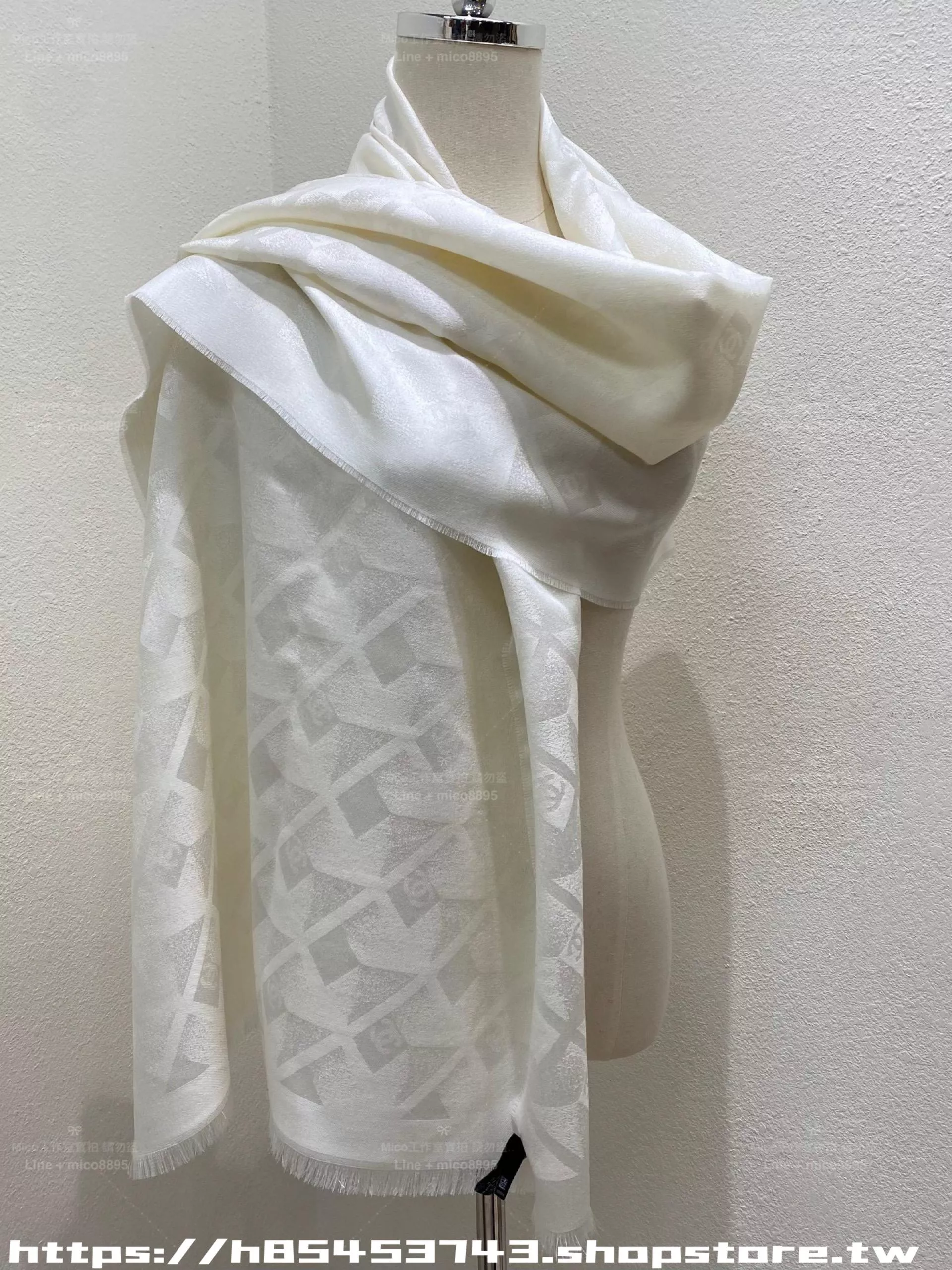 26K 白色雙面菱格提花披肩圍巾｜春季新款｜羊絨真絲混紡｜200×72cm