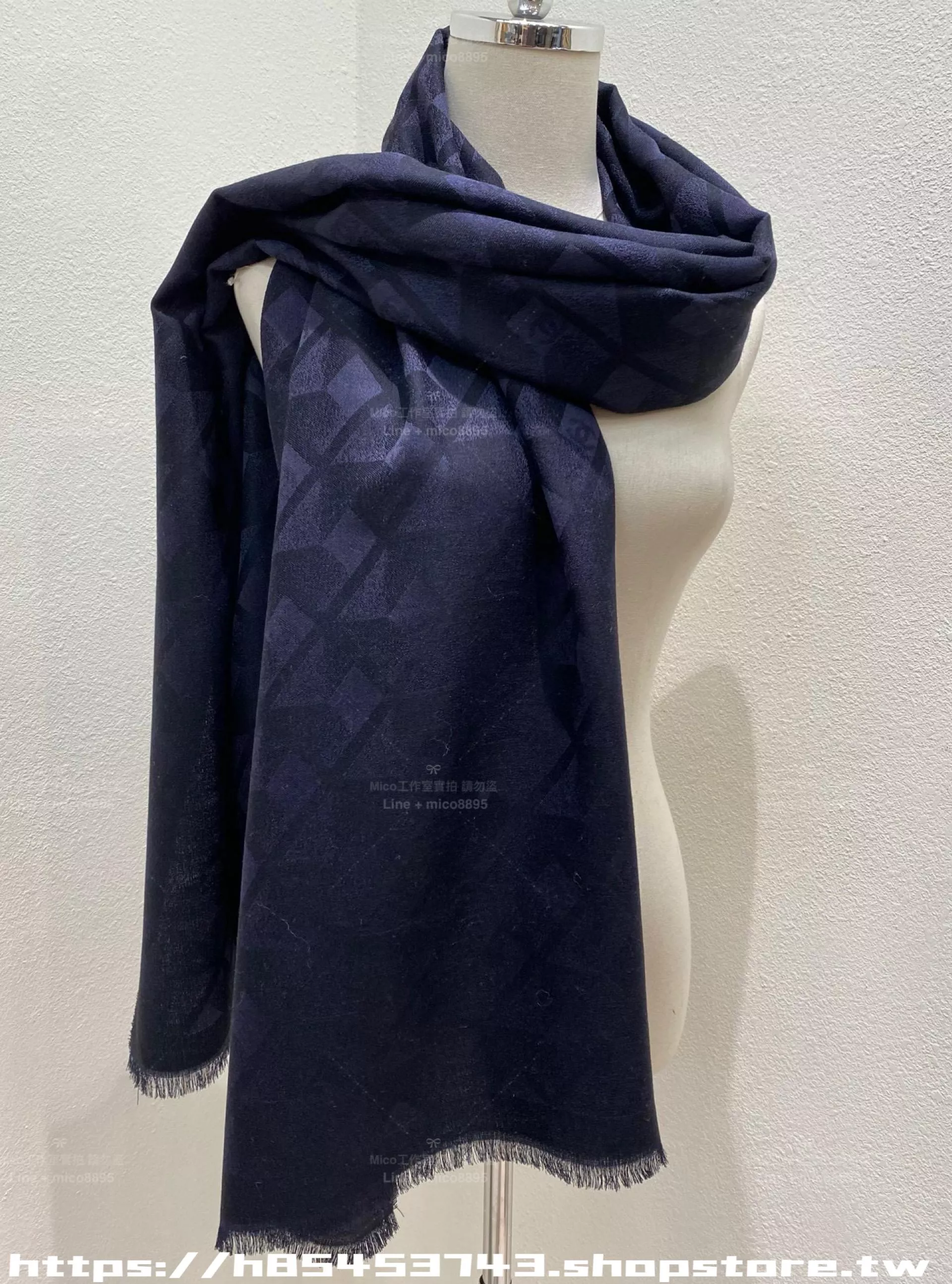 26K 黑色雙面菱格提花披肩圍巾｜春季新款｜羊絨真絲混紡｜200×72cm