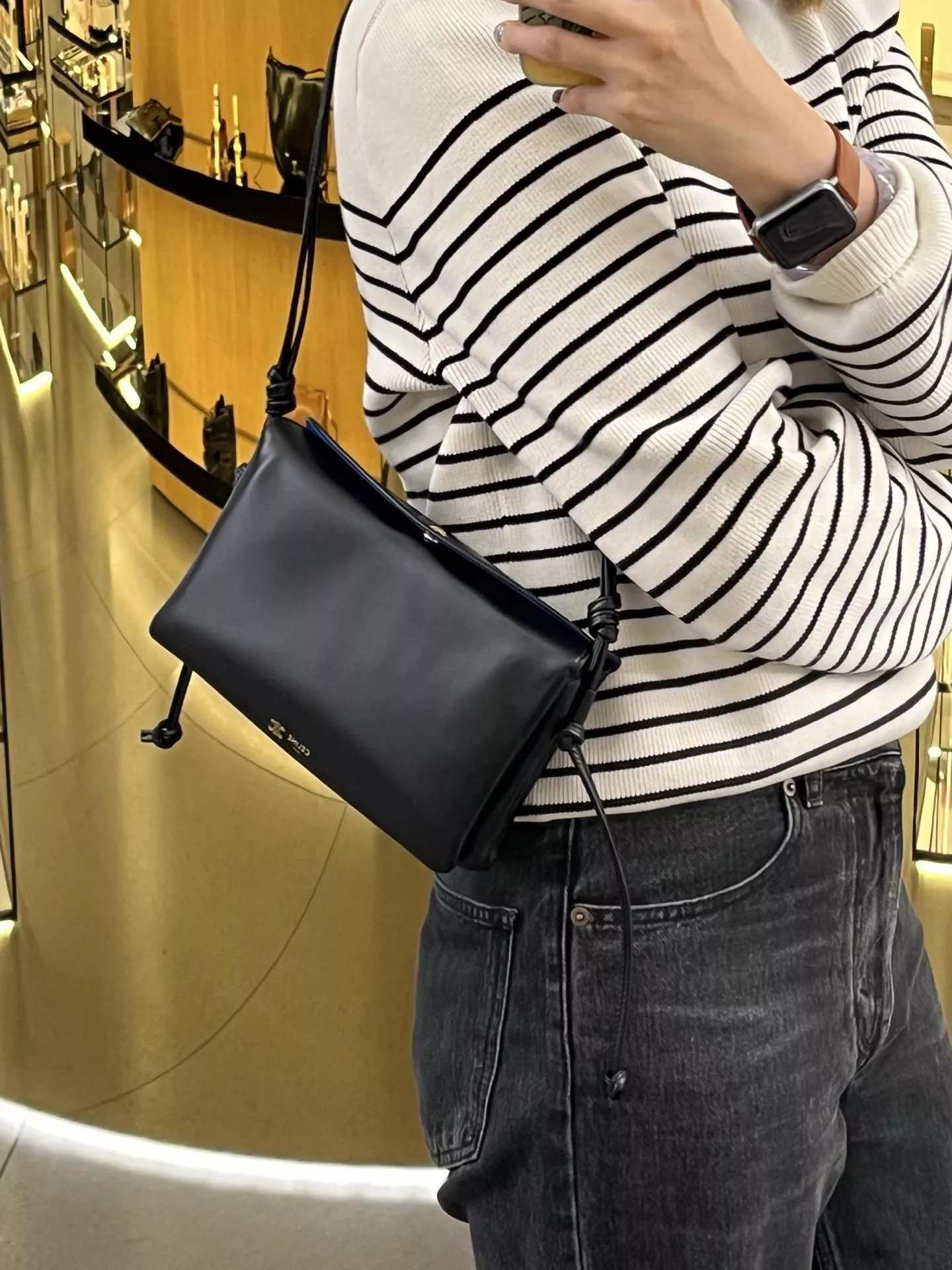 CELINE TRIO FLAP 黑色羊皮迷你手袋｜斜挎包 信封包 22cm