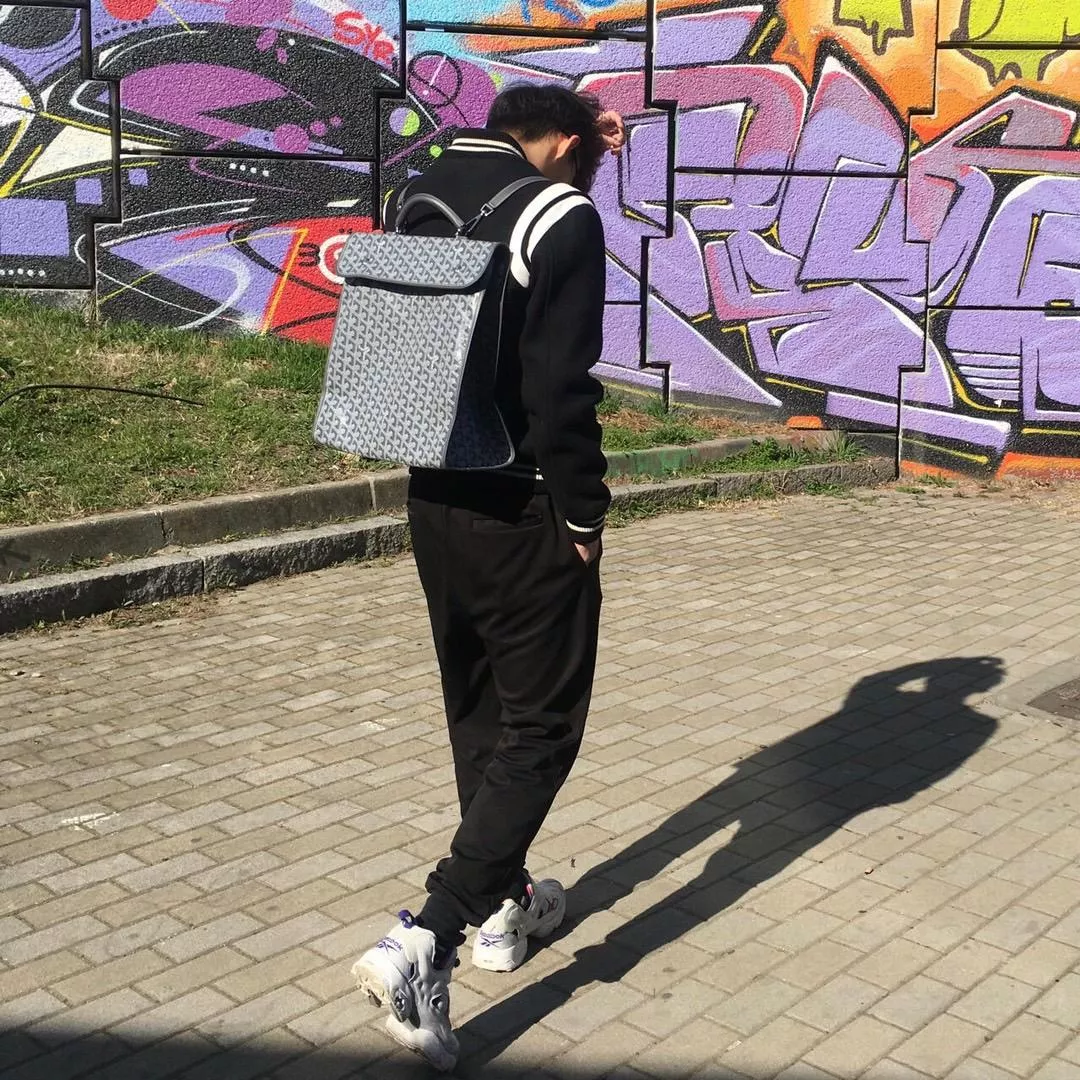 Goyard Saint Léger｜灰色 經典印花可折疊雙肩包 輕量多用途款