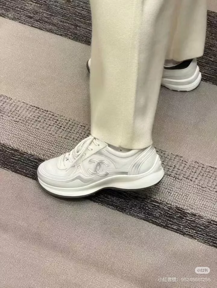 26C 早春度假系列 新款運動鞋｜銀角大王升級款 漸變設計（白色）