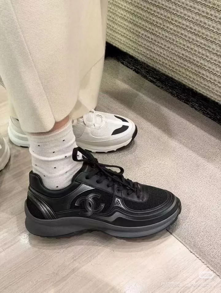 26C 早春度假系列 新款運動鞋｜銀角大王升級款 漸變設計（黑色）