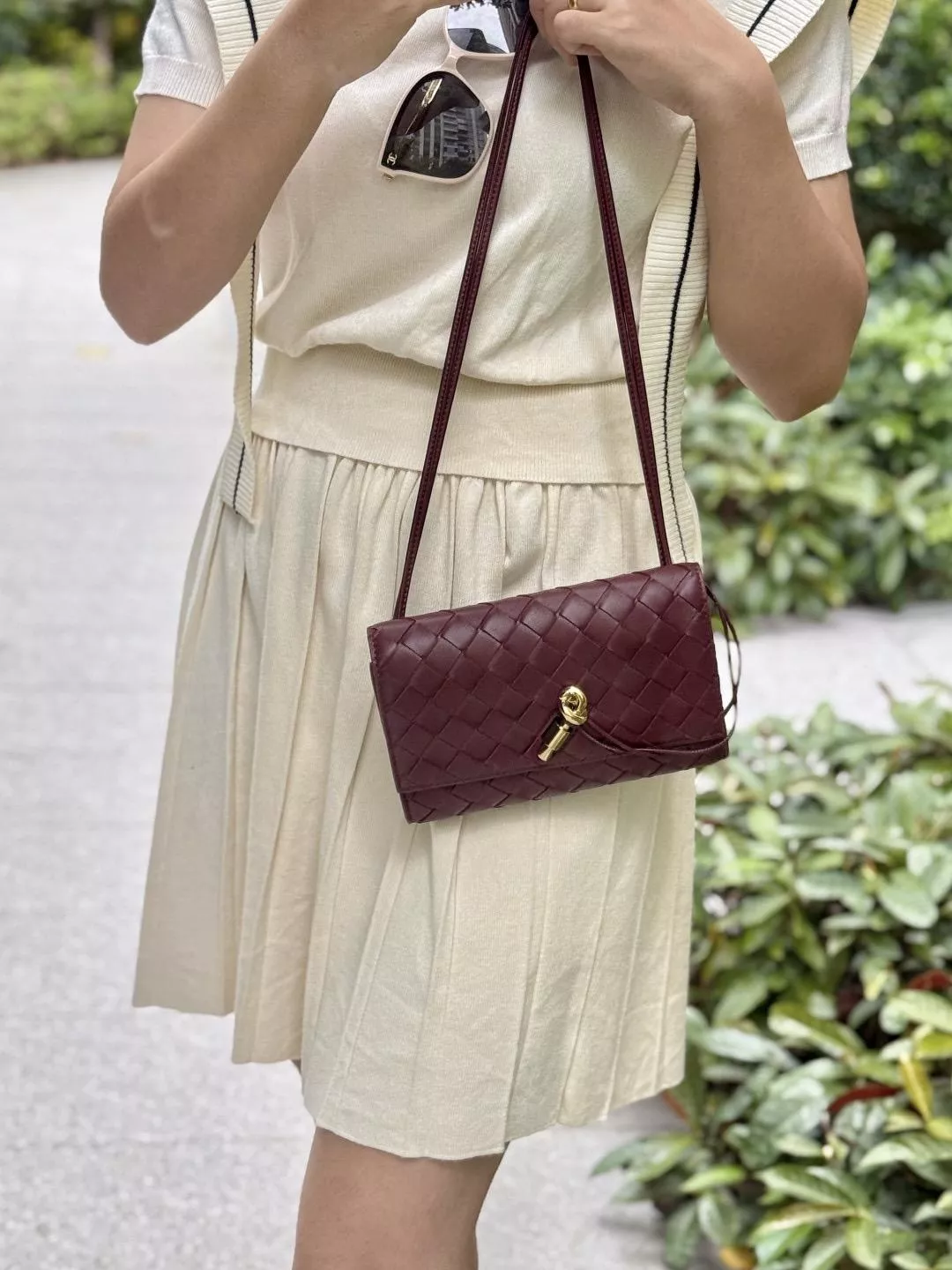 巴羅紅 Andiamo Pouch on Strap 小羊皮編織包 WOC｜手拿・單肩・斜挎三用