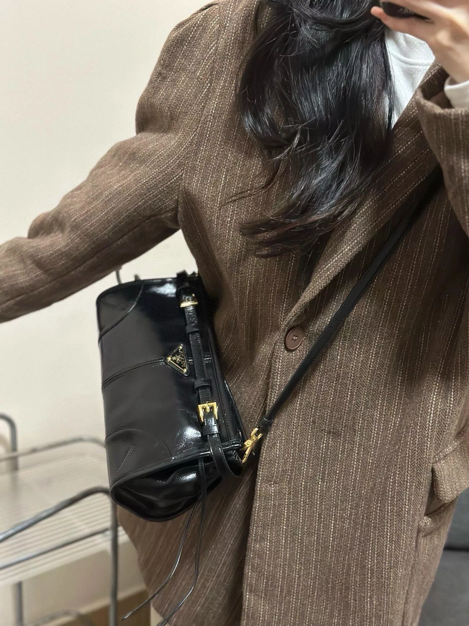 Prada Bonnie 黑色 皮革小號肩背袋 Soft Lux 油蠟皮革斜挎包