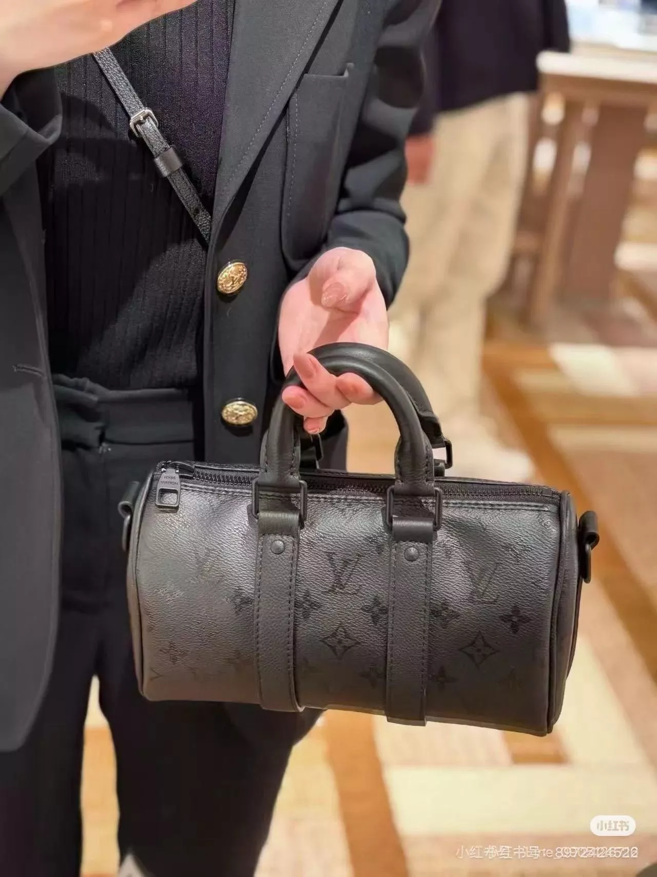 Keepall 25 手提旅行袋 M28369｜Monogram Midnight 黑武士款