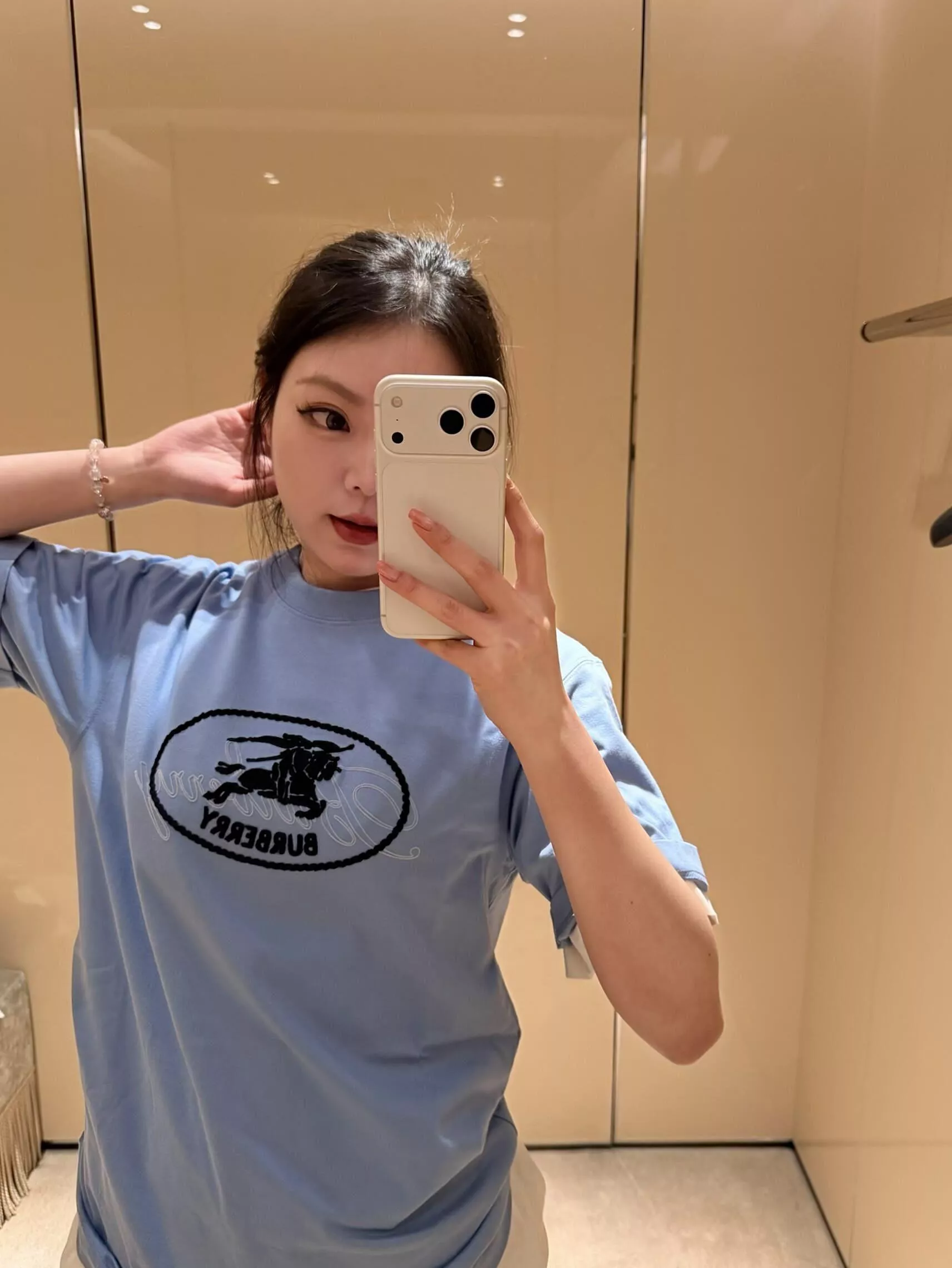 Burberry 經典騎士徽章刺繡T恤｜100%純棉短袖｜XS-L 男女同款